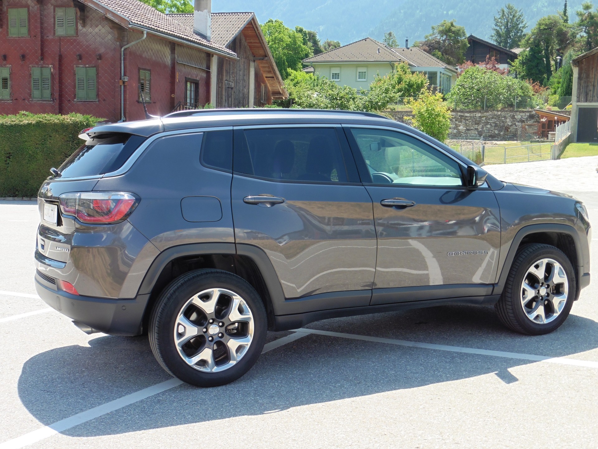 JEEP Compass 1.4 Turbo Limited AWD 9ATX-image-10