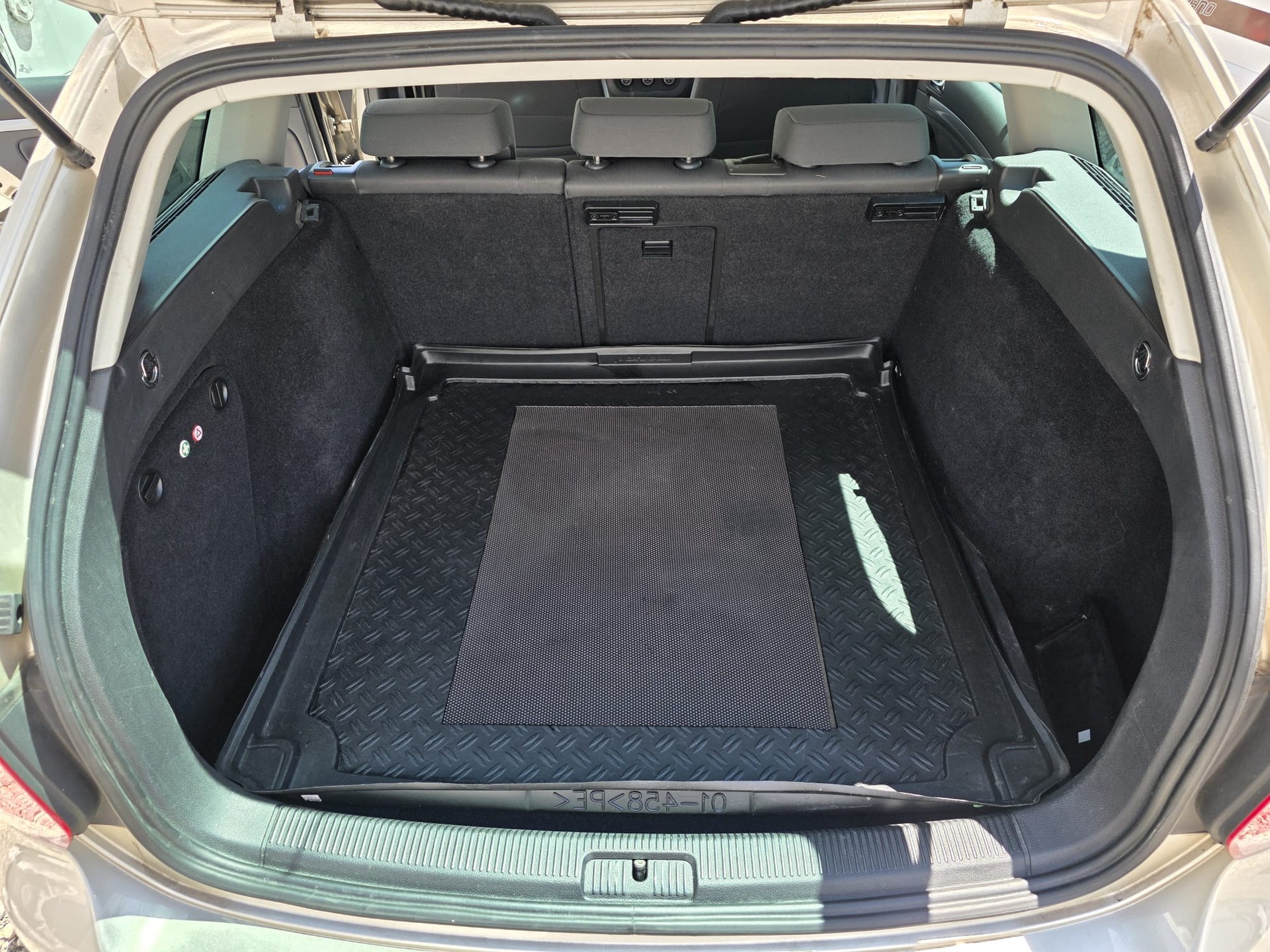 VW Golf Variant 1.4 TSI Sportline DSG-image-11