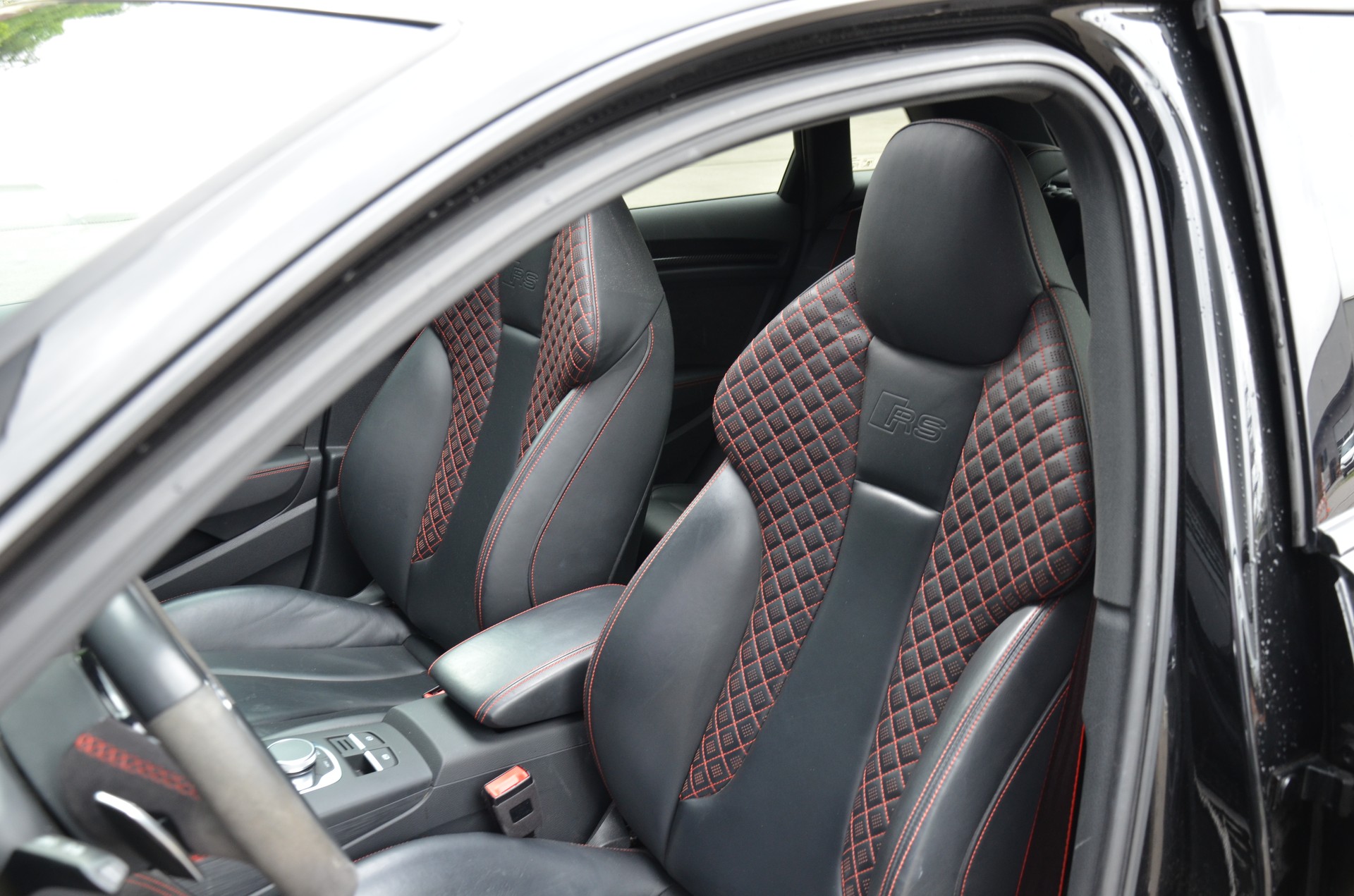 AUDI RS3 Sportback 2.5 TSI quattro S-tronic-image-12