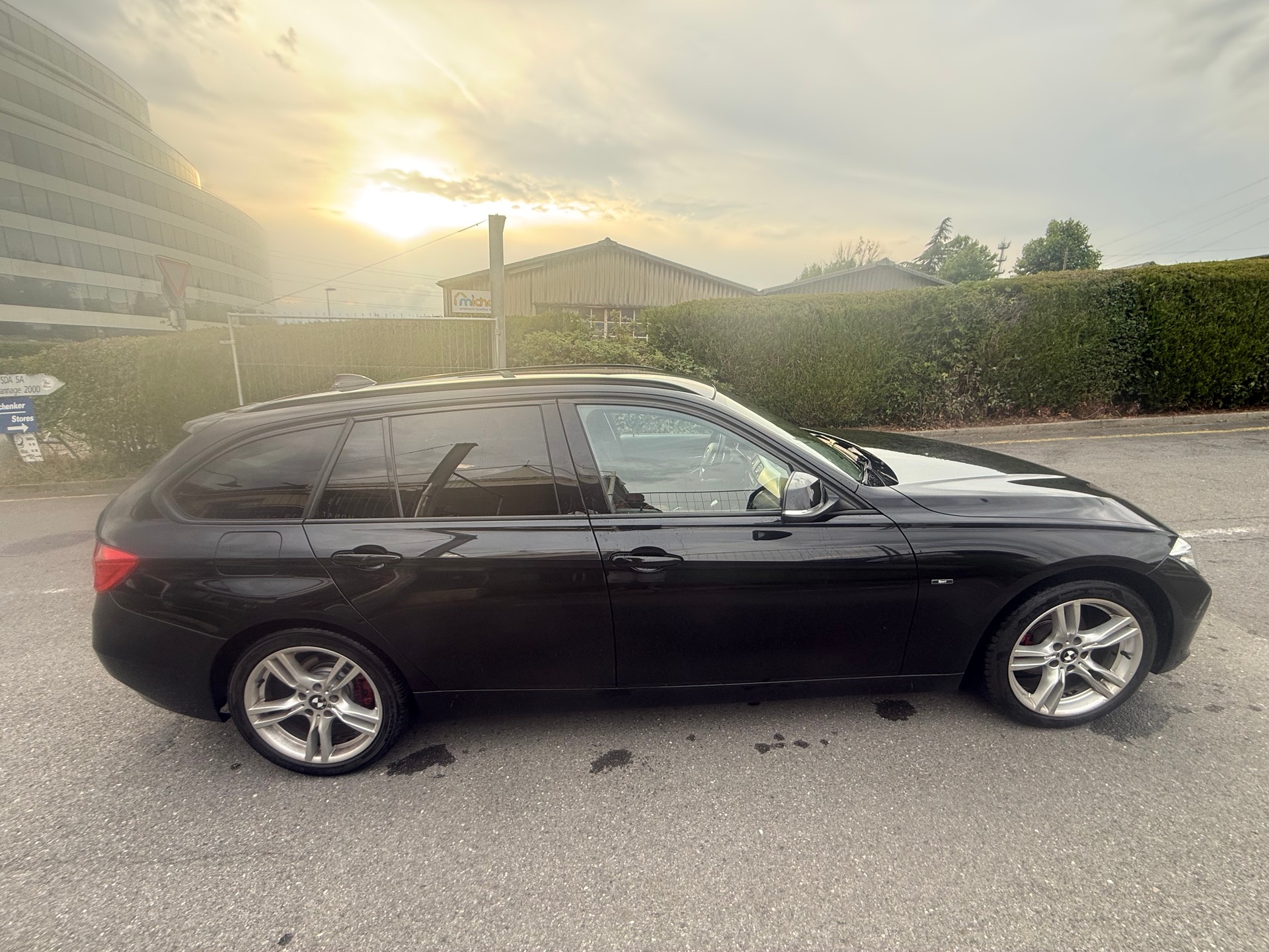 BMW 320d Touring Sport Line Steptronic-image-7