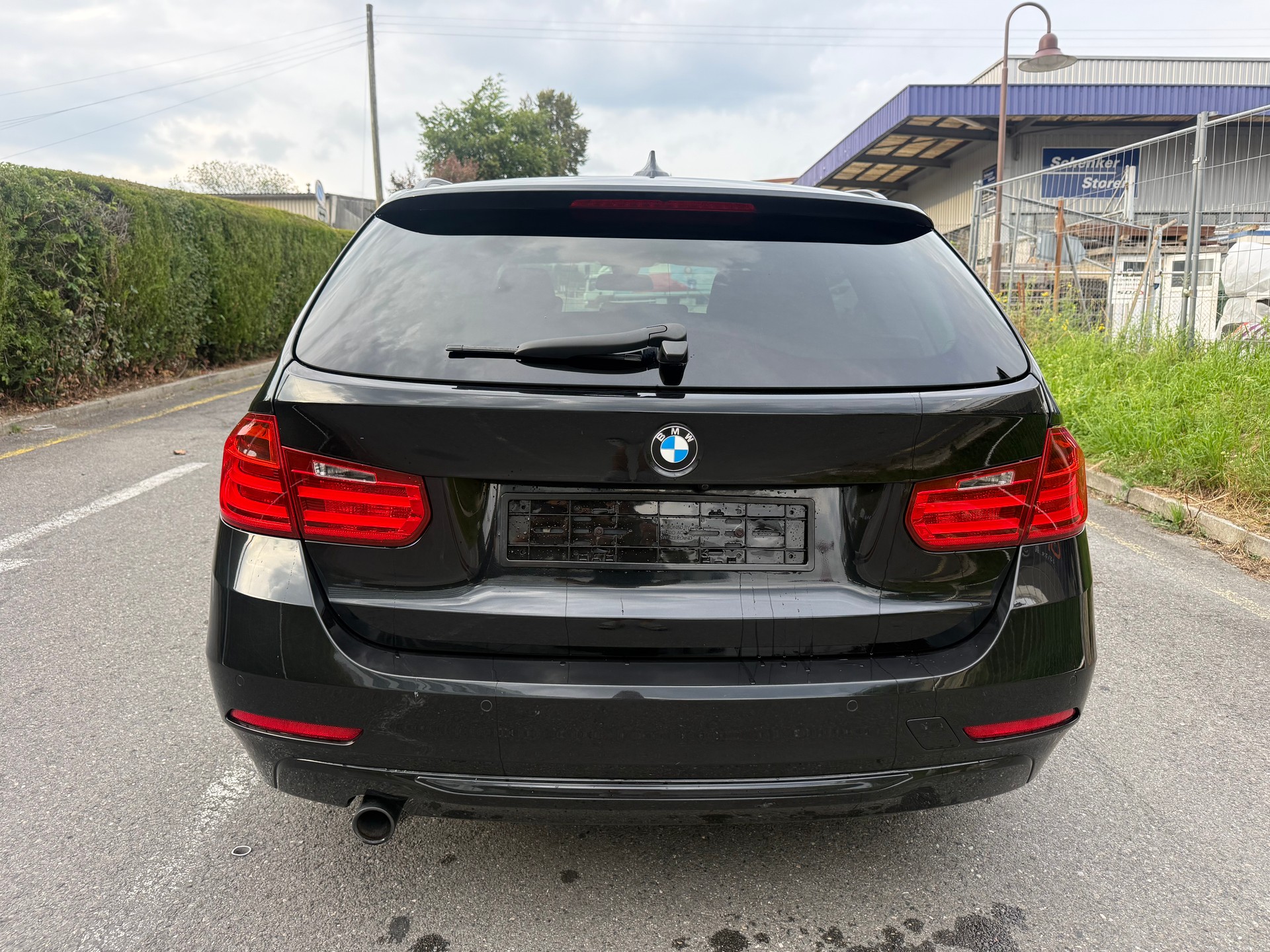 BMW 320d Touring Sport Line Steptronic-image-5