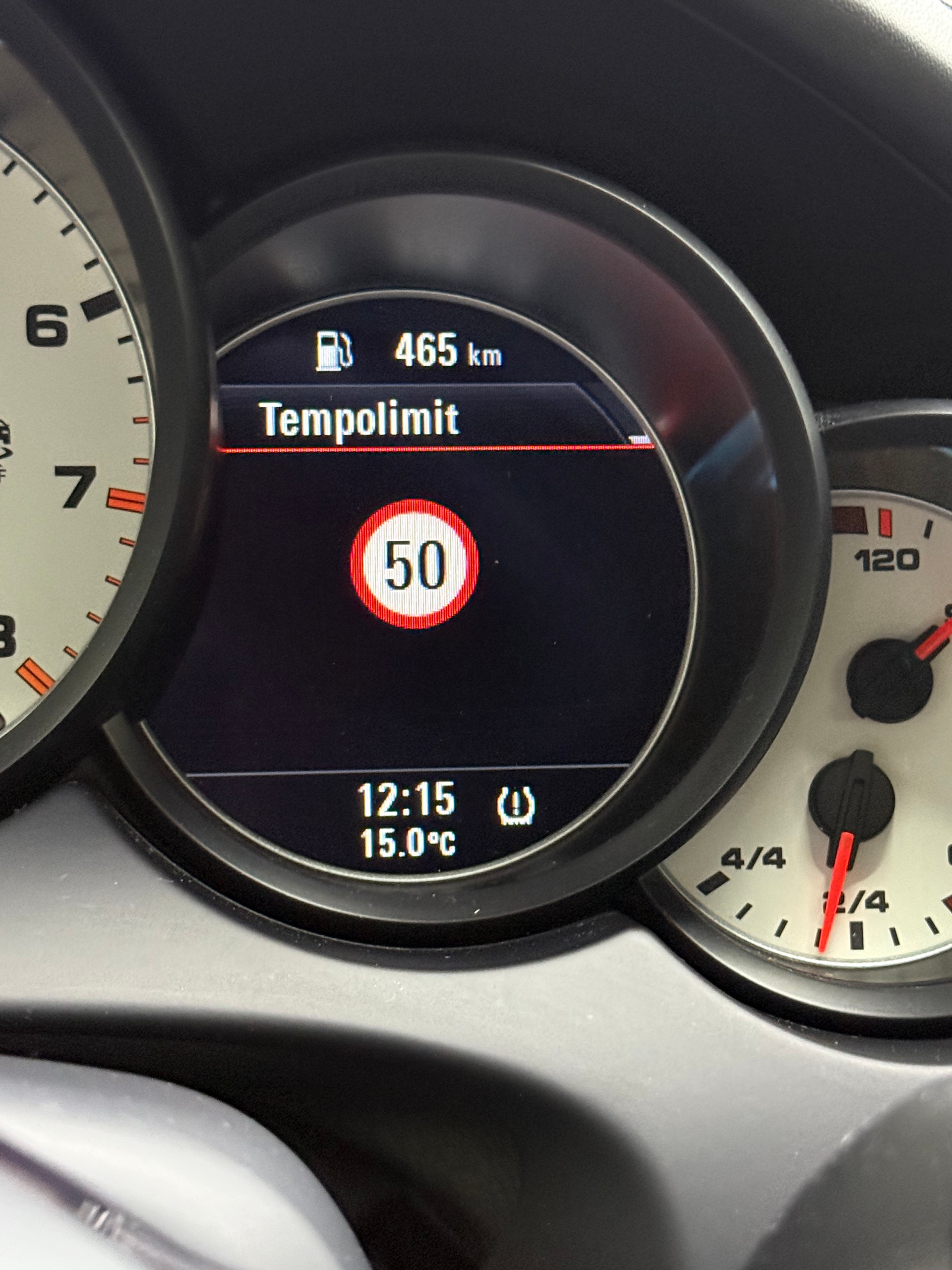 PORSCHE Cayenne Turbo inkl. Garantie! PDCC! Sitzlüftung! Lenkradheizung!-image-14