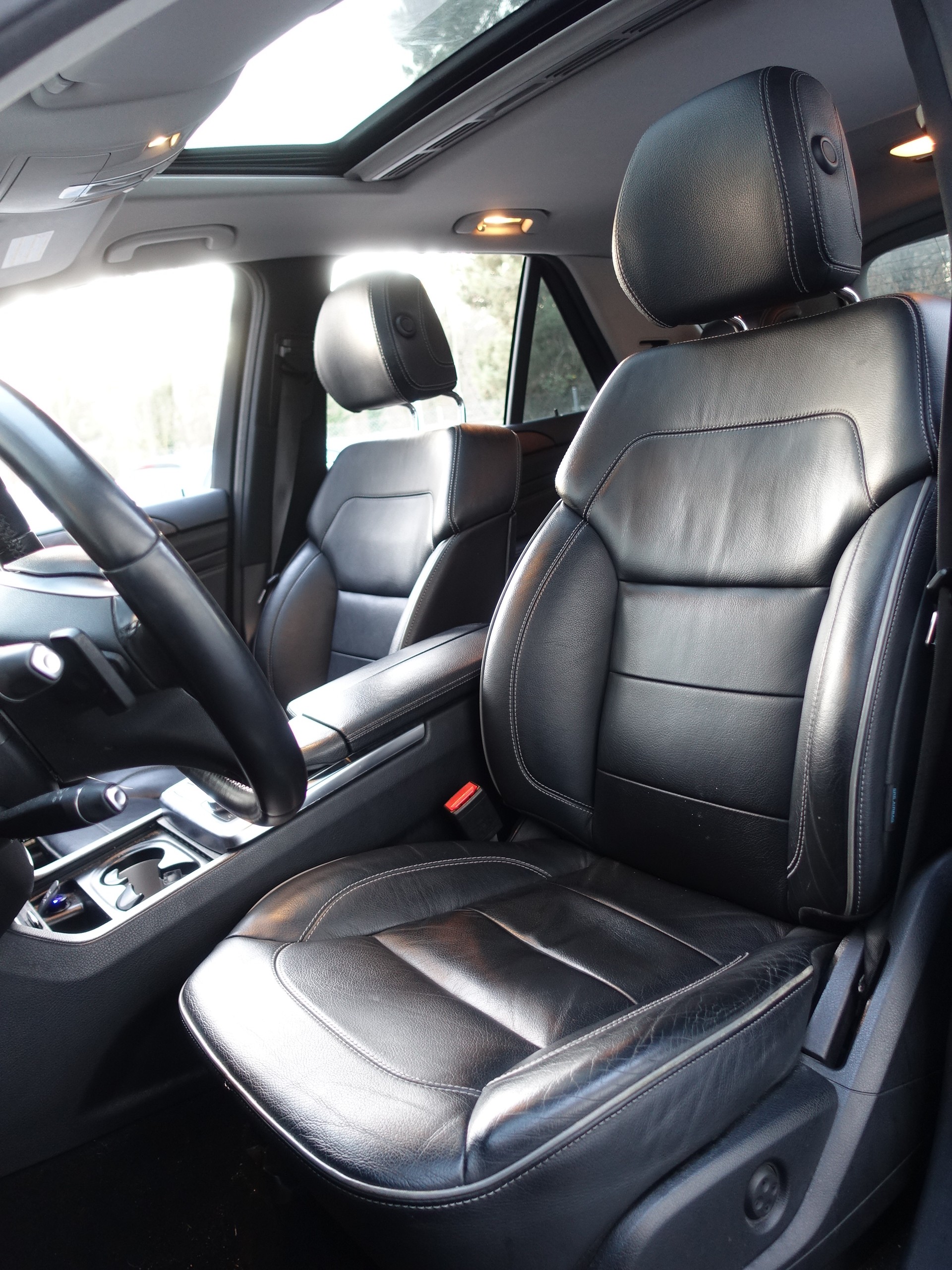 MERCEDES-BENZ ML 350 BlueTEC Executive 4Matic 7G-Tronic-image-9