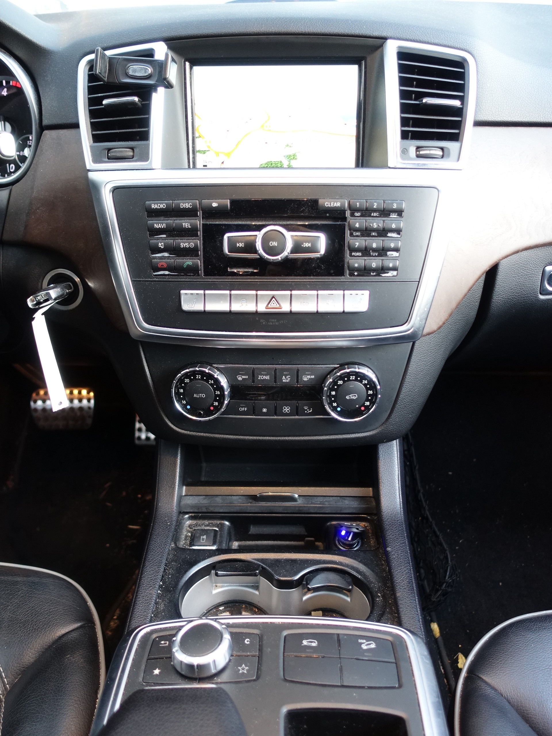MERCEDES-BENZ ML 350 BlueTEC Executive 4Matic 7G-Tronic-image-12