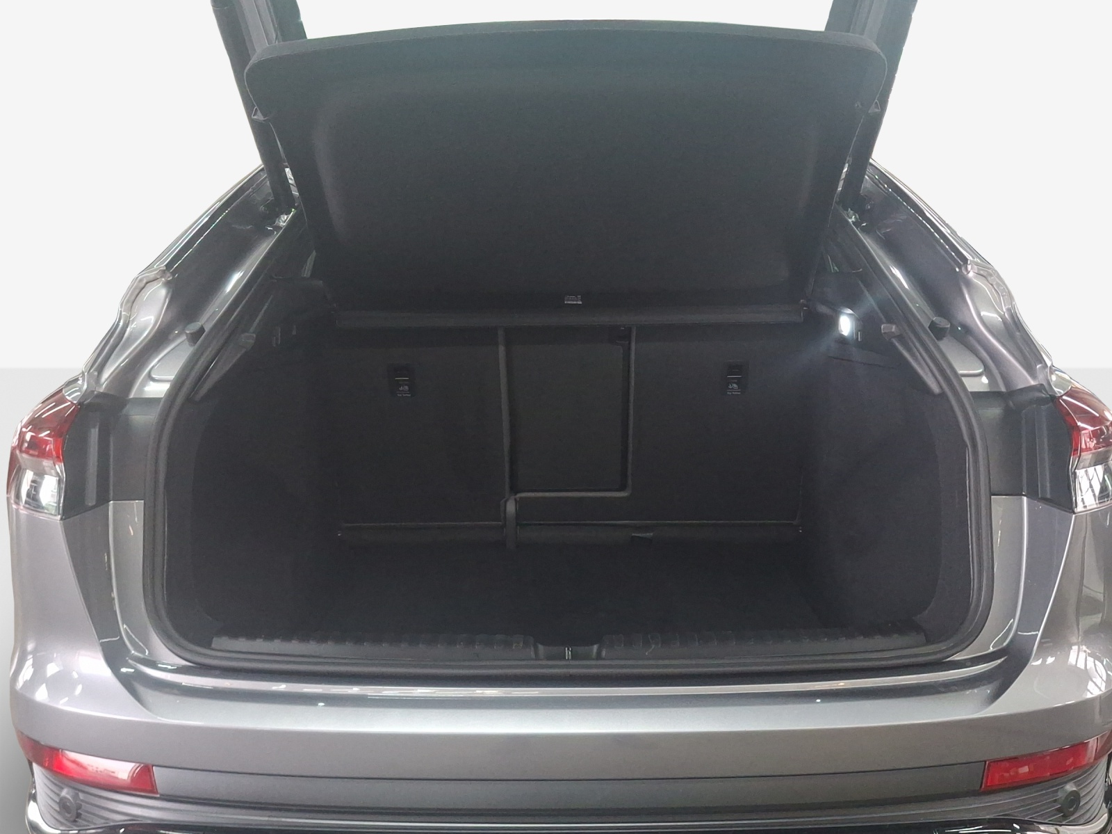 AUDI Q4 Sportback e-tron 50 quattro-image-13