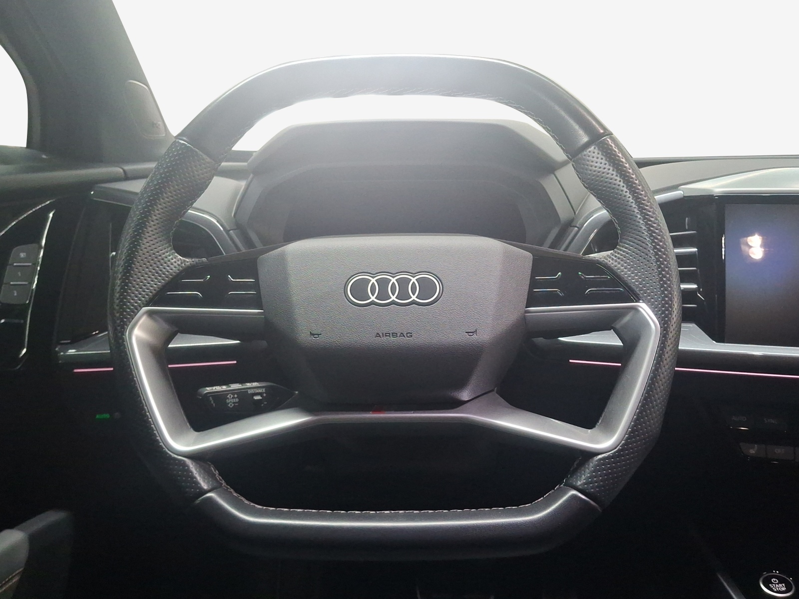 AUDI Q4 Sportback e-tron 50 quattro-image-10