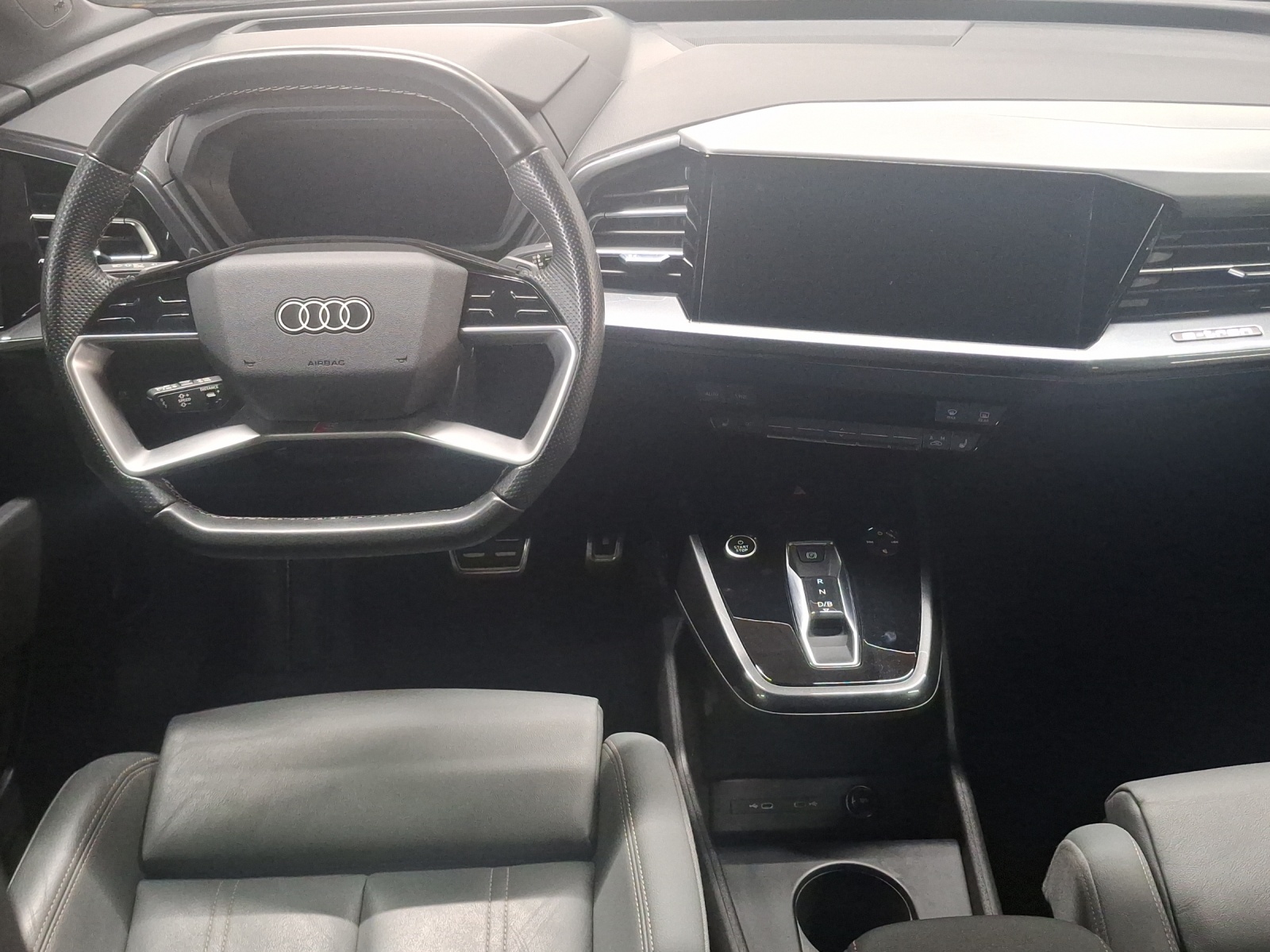 AUDI Q4 Sportback e-tron 50 quattro-image-9