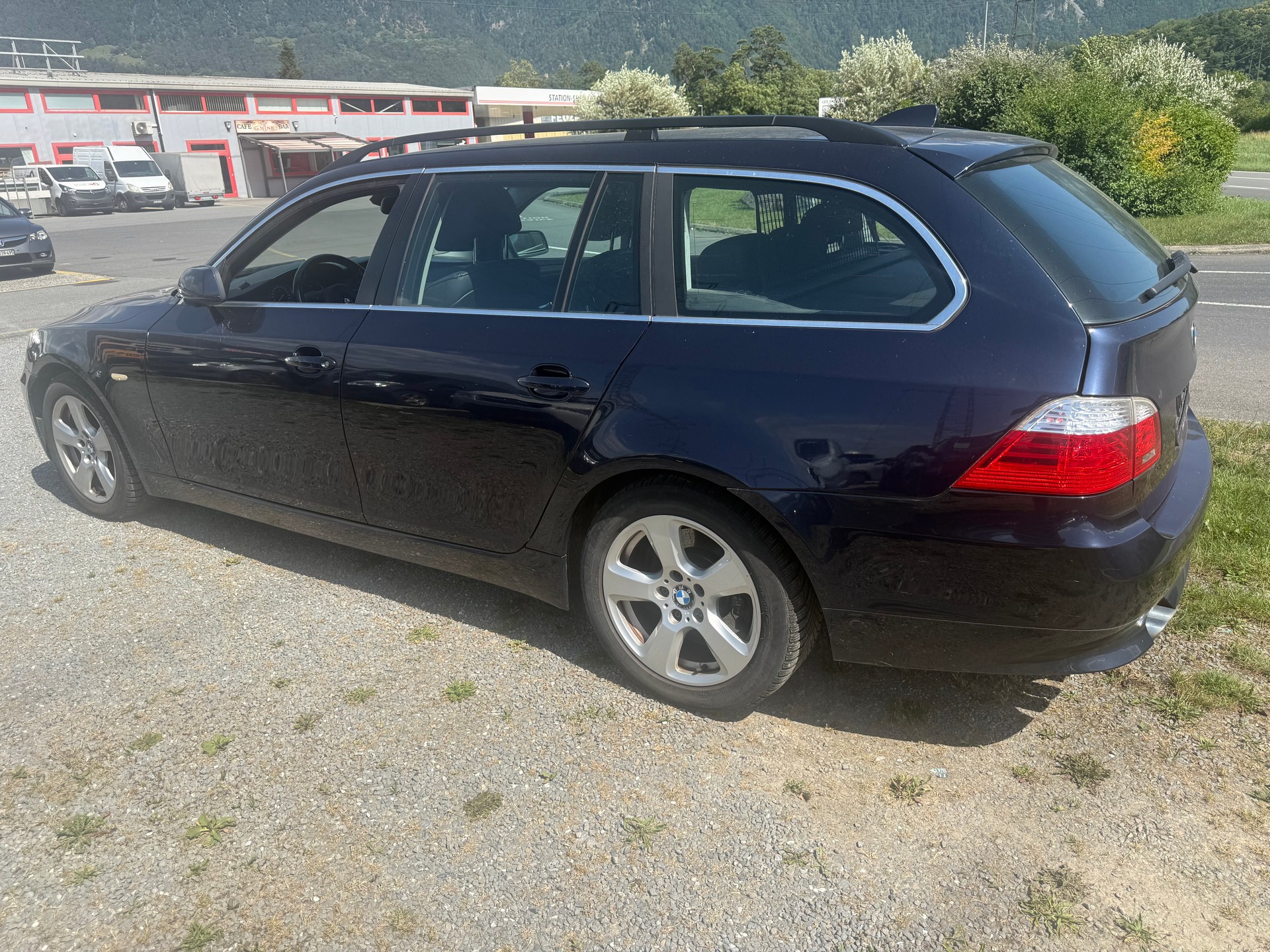 BMW 530xd-image-5