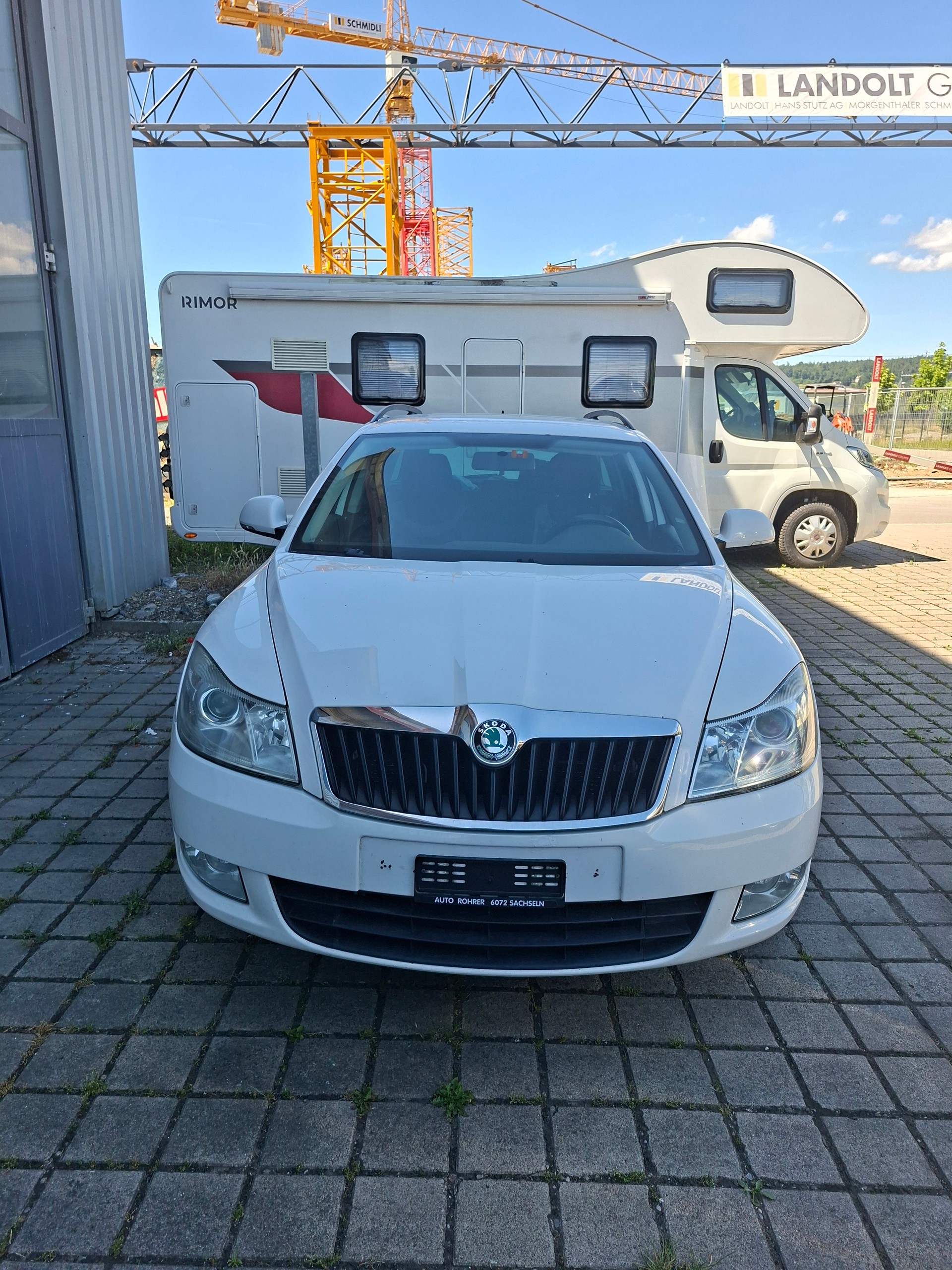 SKODA Octavia Combi 1.8 TSI Ambition 4x4-image-7
