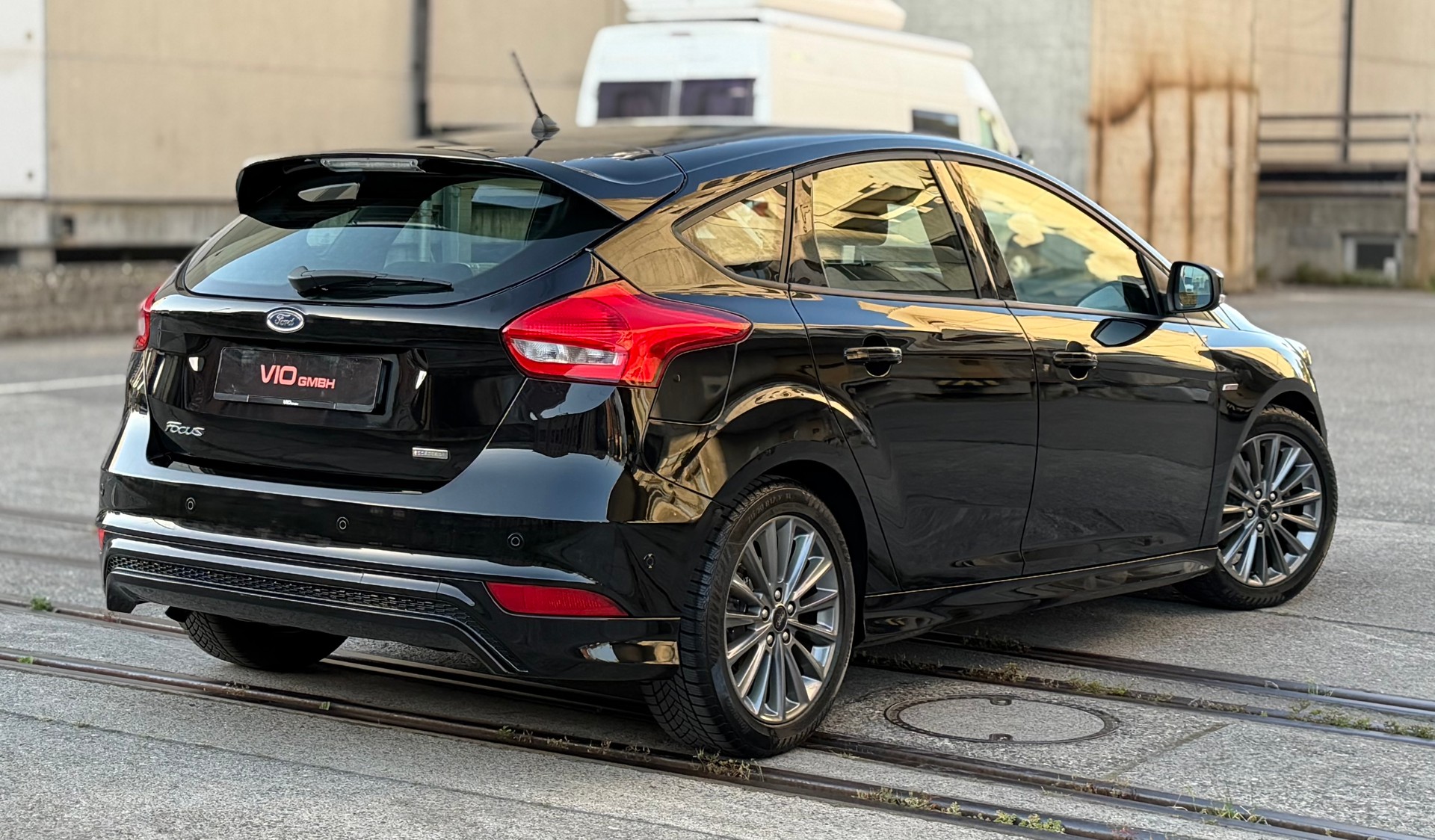 FORD Focus 1.0 SCTi ST Line-image-3