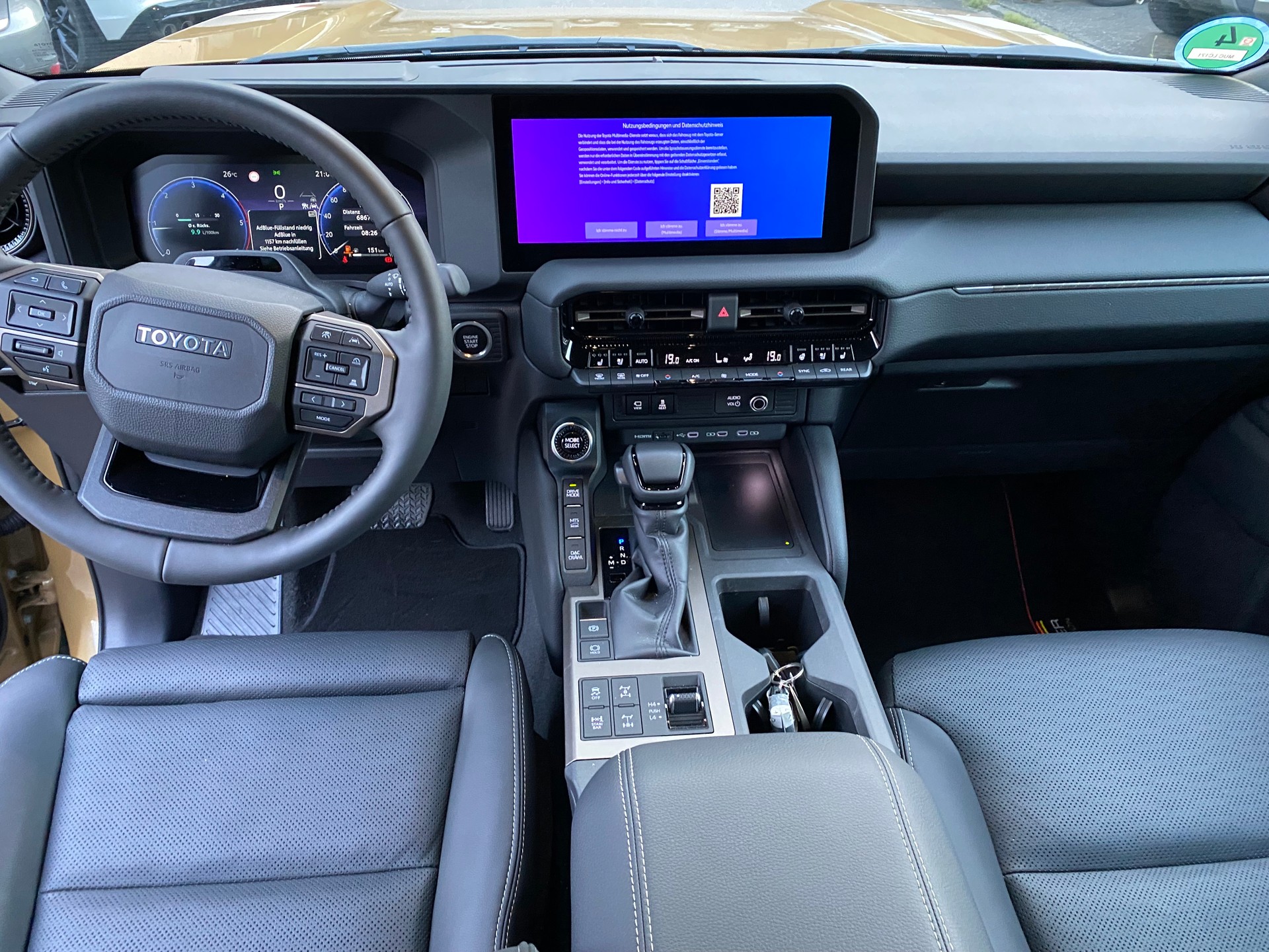 TOYOTA Land Cruiser 2.8TD First Edition-image-3