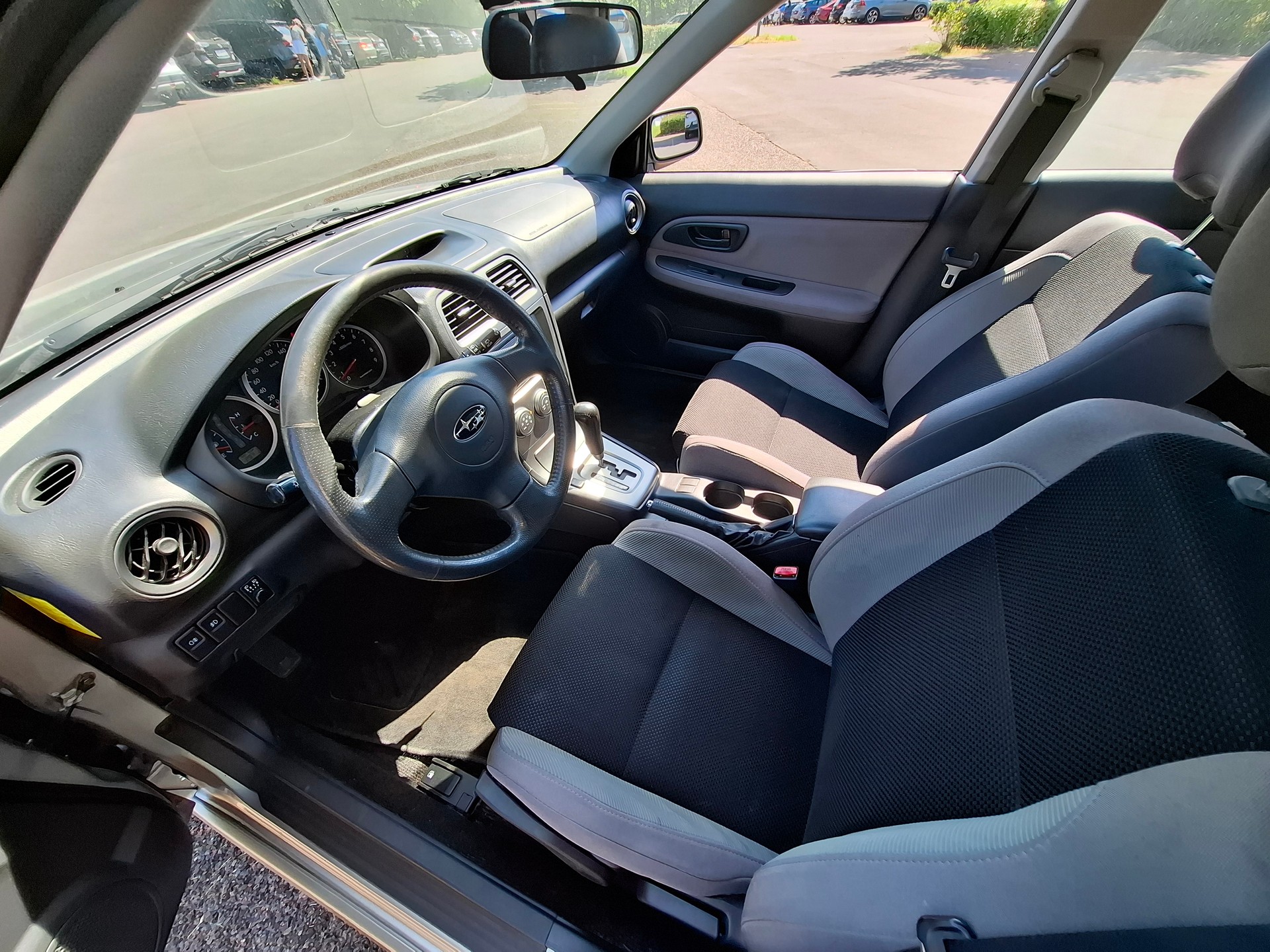SUBARU Impreza 2.0R-image-9
