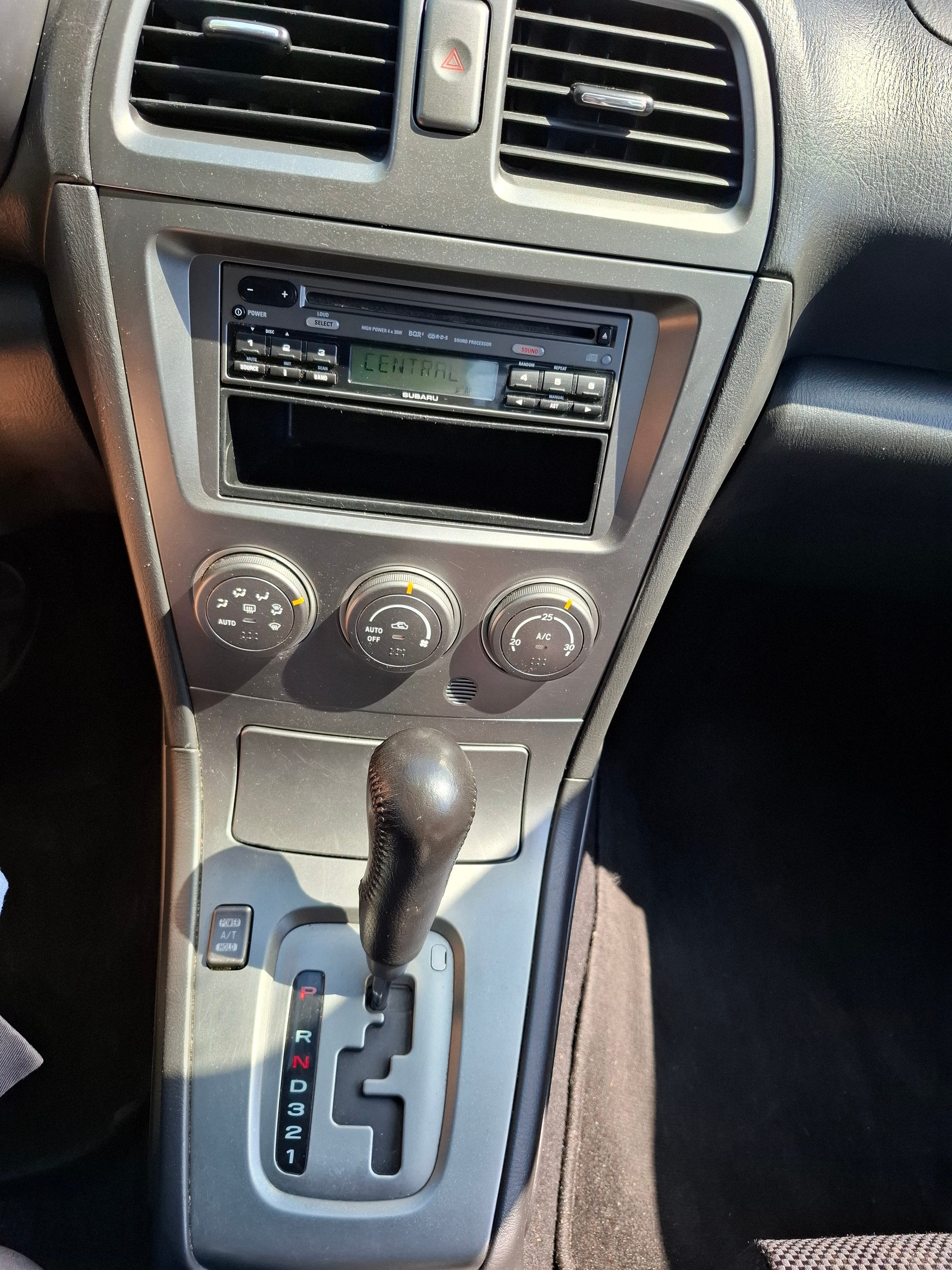 SUBARU Impreza 2.0R-image-11
