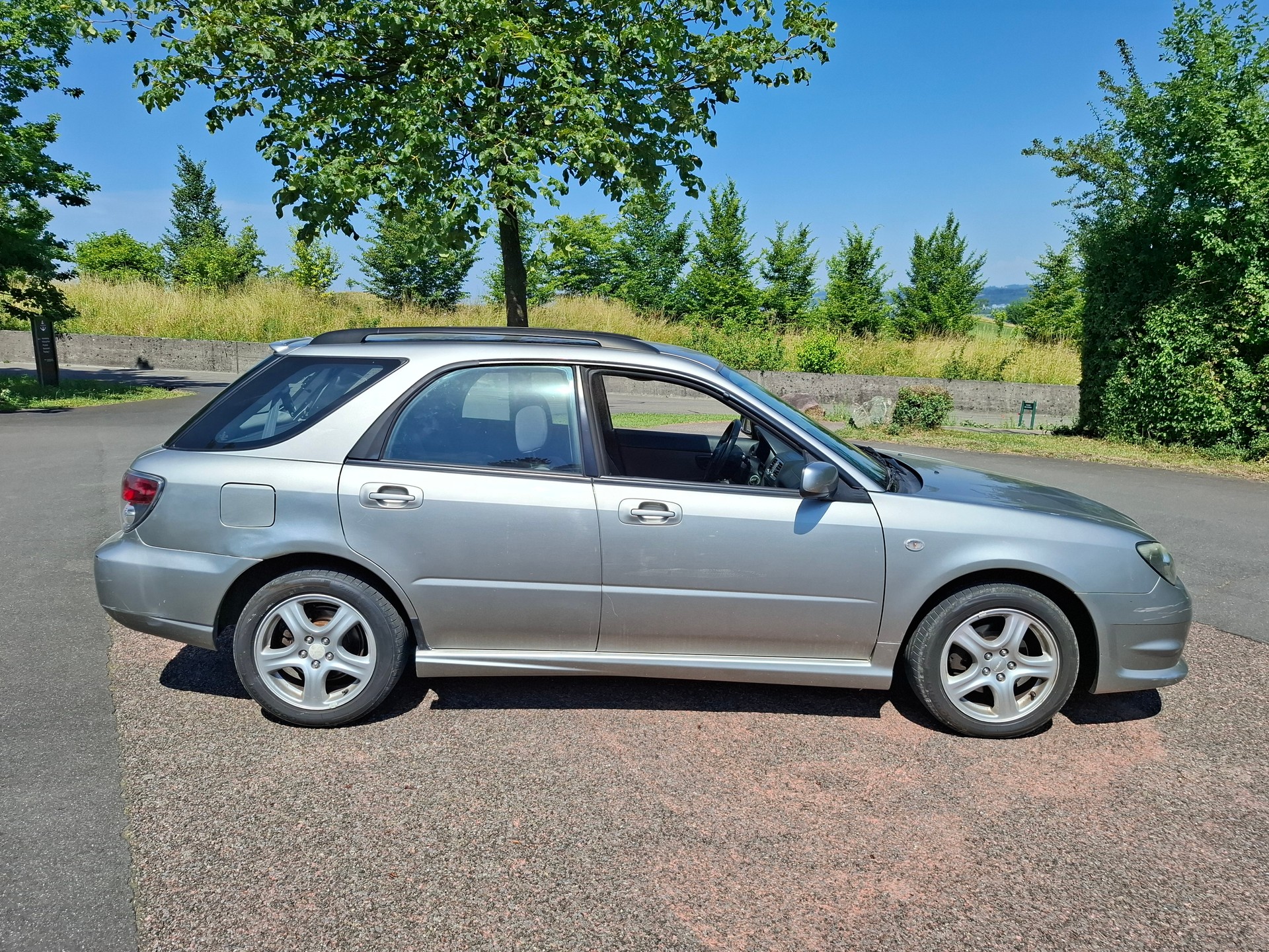SUBARU Impreza 2.0R-image-4
