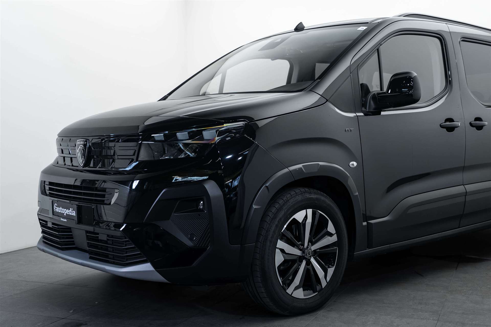 PEUGEOT Rifter Long 1.5 BlueHDi 7 Plätzer GT EAT-Automat-image-1