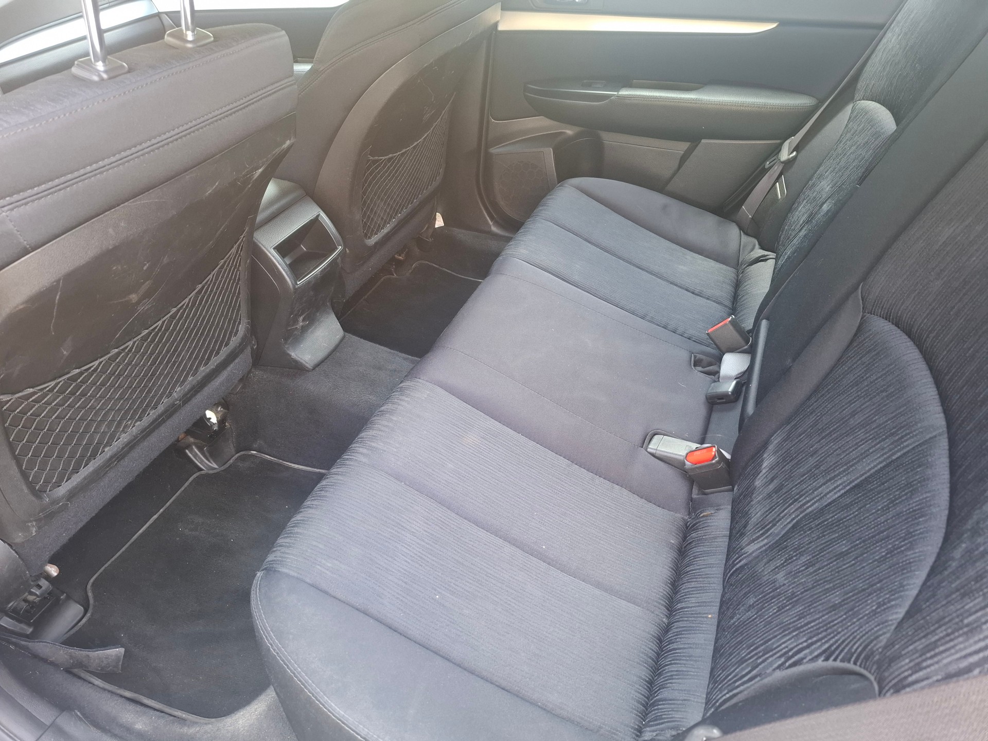 SUBARU Legacy 2.0i Swiss AWD Lineartronic-image-10