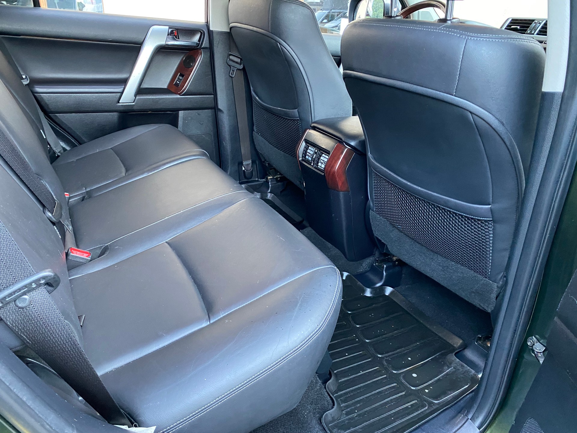 TOYOTA Land Cruiser 2.8TD Sol Premium Automat-image-7