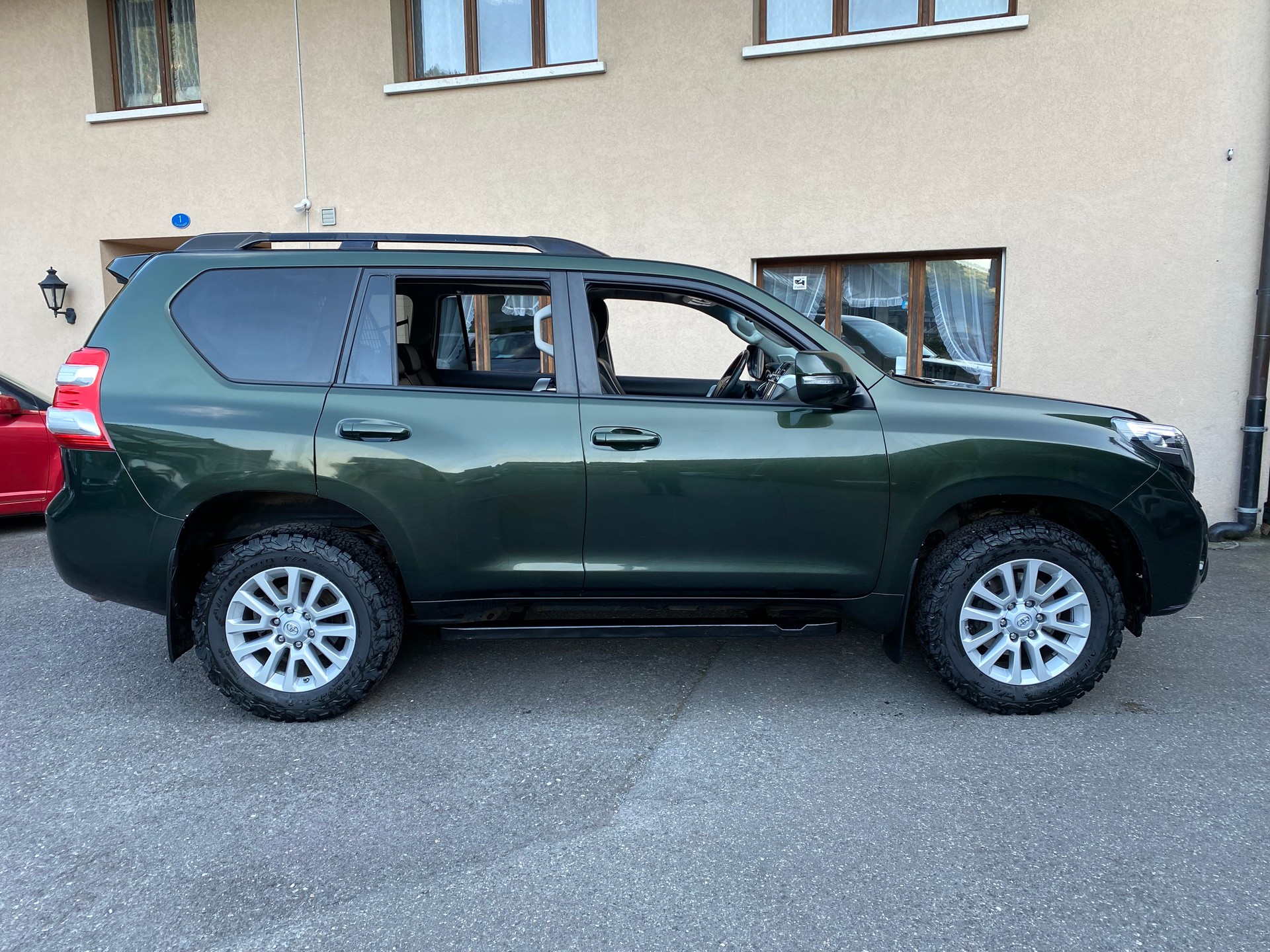 TOYOTA Land Cruiser 2.8TD Sol Premium Automat-image-10