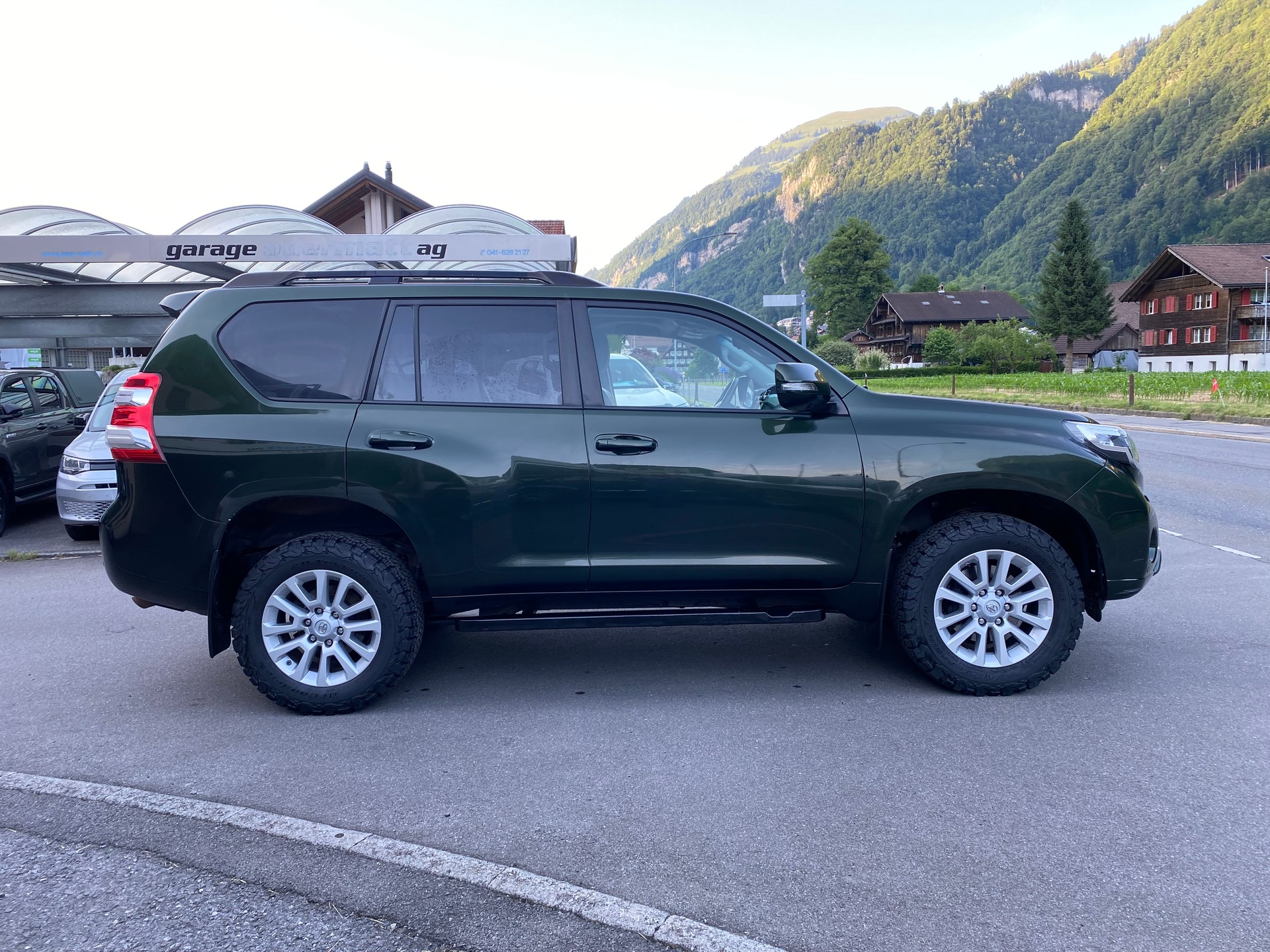 TOYOTA Land Cruiser 2.8TD Sol Premium Automat-image-15