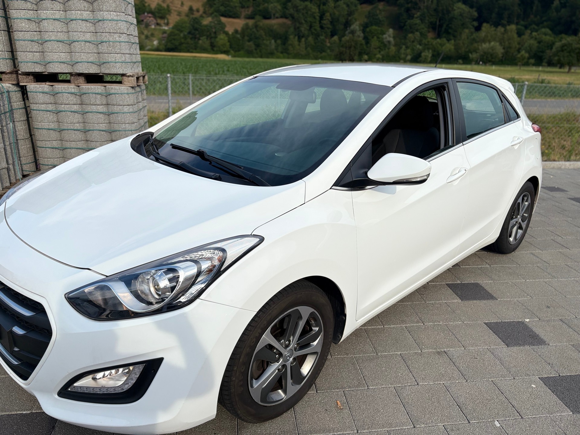 HYUNDAI i30 1.6 CRDi Plena Automatic DCT-image-0