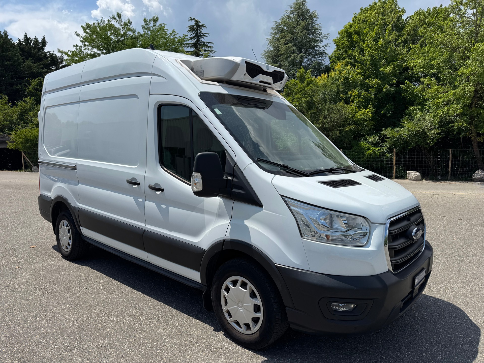 FORD Transit Van 350 L2 Trend 2.0 TDCi 130 FWD-image-3