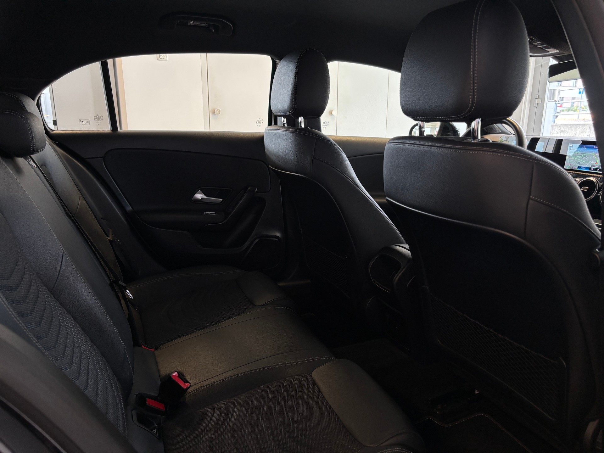 MERCEDES-BENZ A 200 SE Line 7G-DCT-image-11