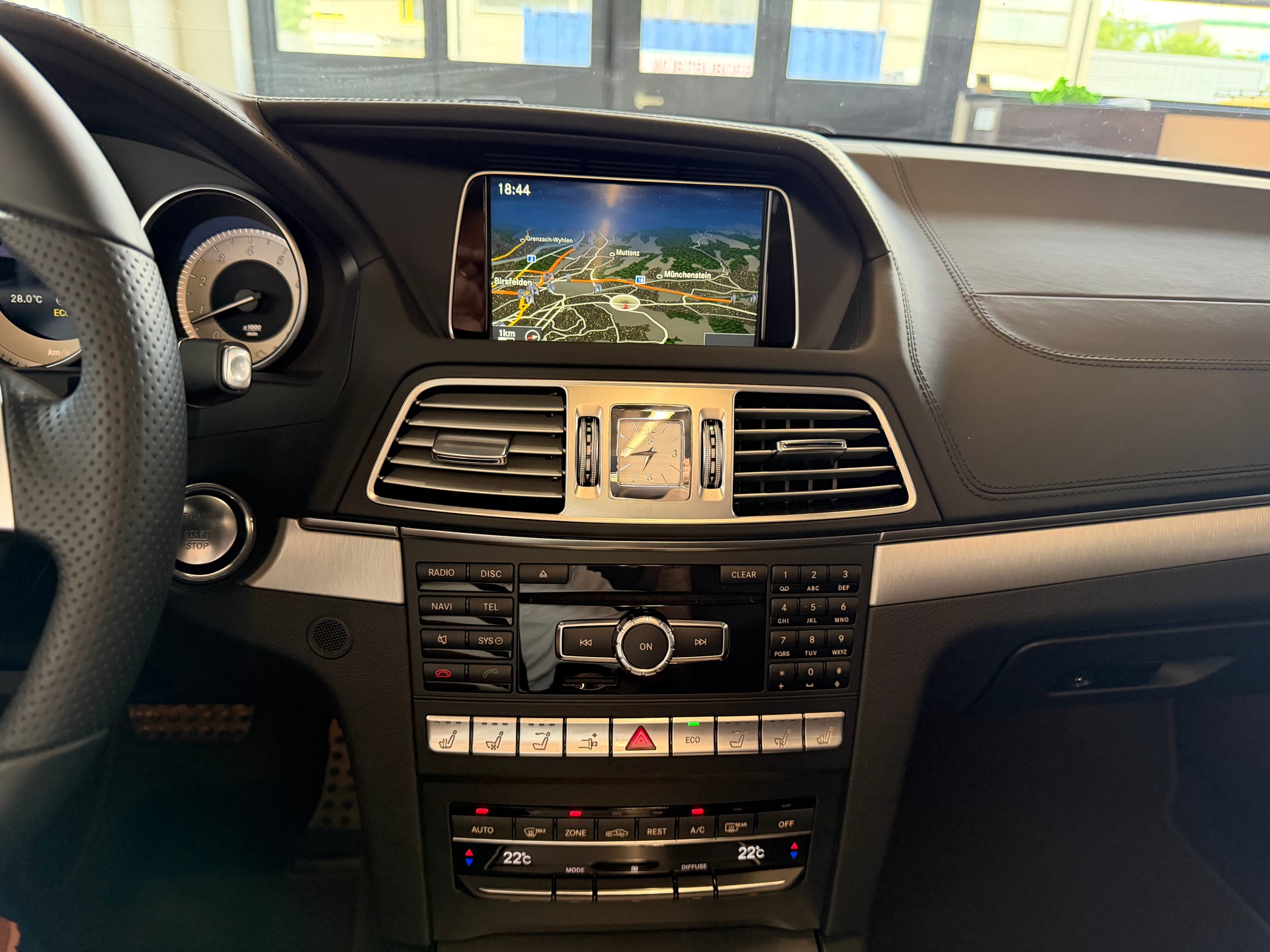 MERCEDES-BENZ E 400 7G-Tronic AMG LINE I 333 PS I-image-22