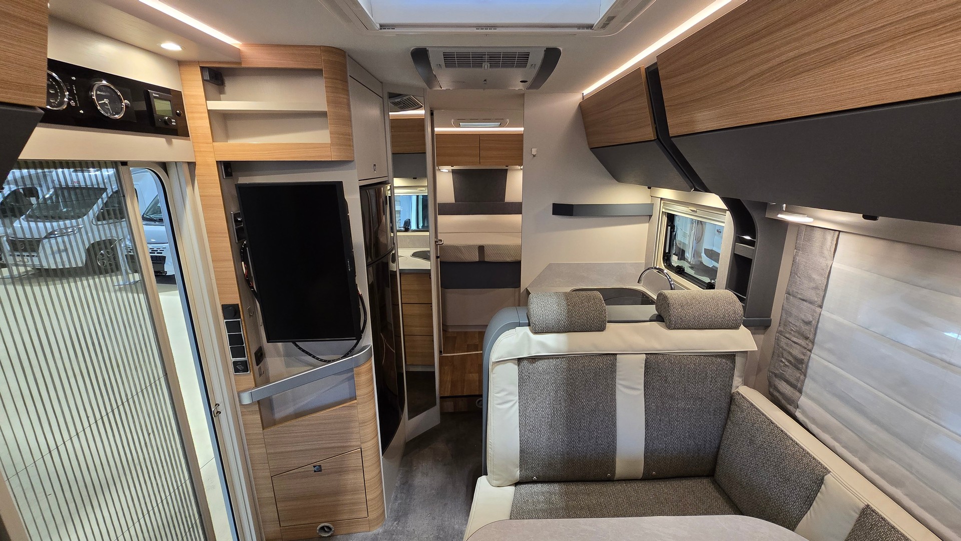DETHLEFFS Pulse GT T 7051 DBM / Fiat Ducato 2.3MJT 140PS-image-8