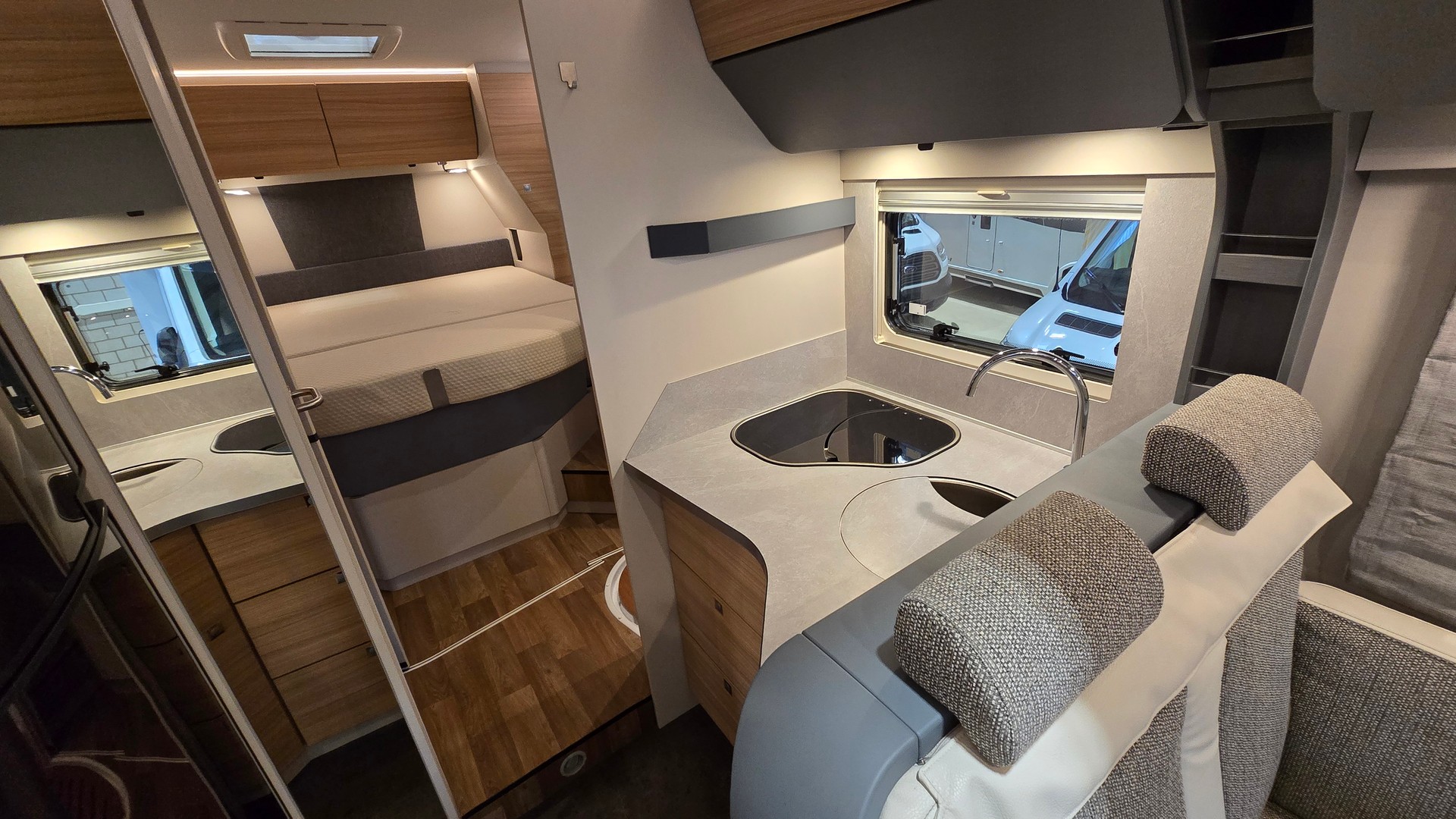 DETHLEFFS Pulse GT T 7051 DBM / Fiat Ducato 2.3MJT 140PS-image-9