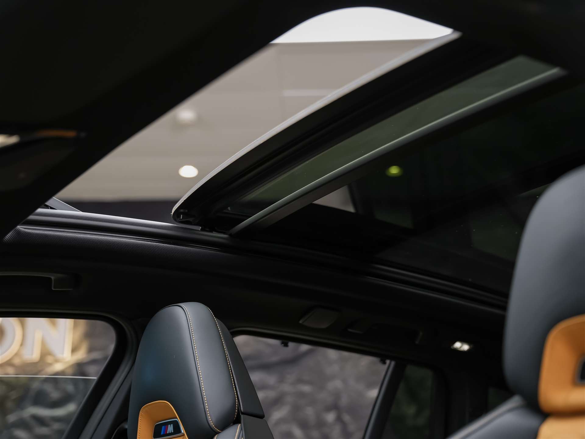 BMW X3 xDrive M Competition Steptronic *Head Up*Panorama*360° Kamera*-image-11