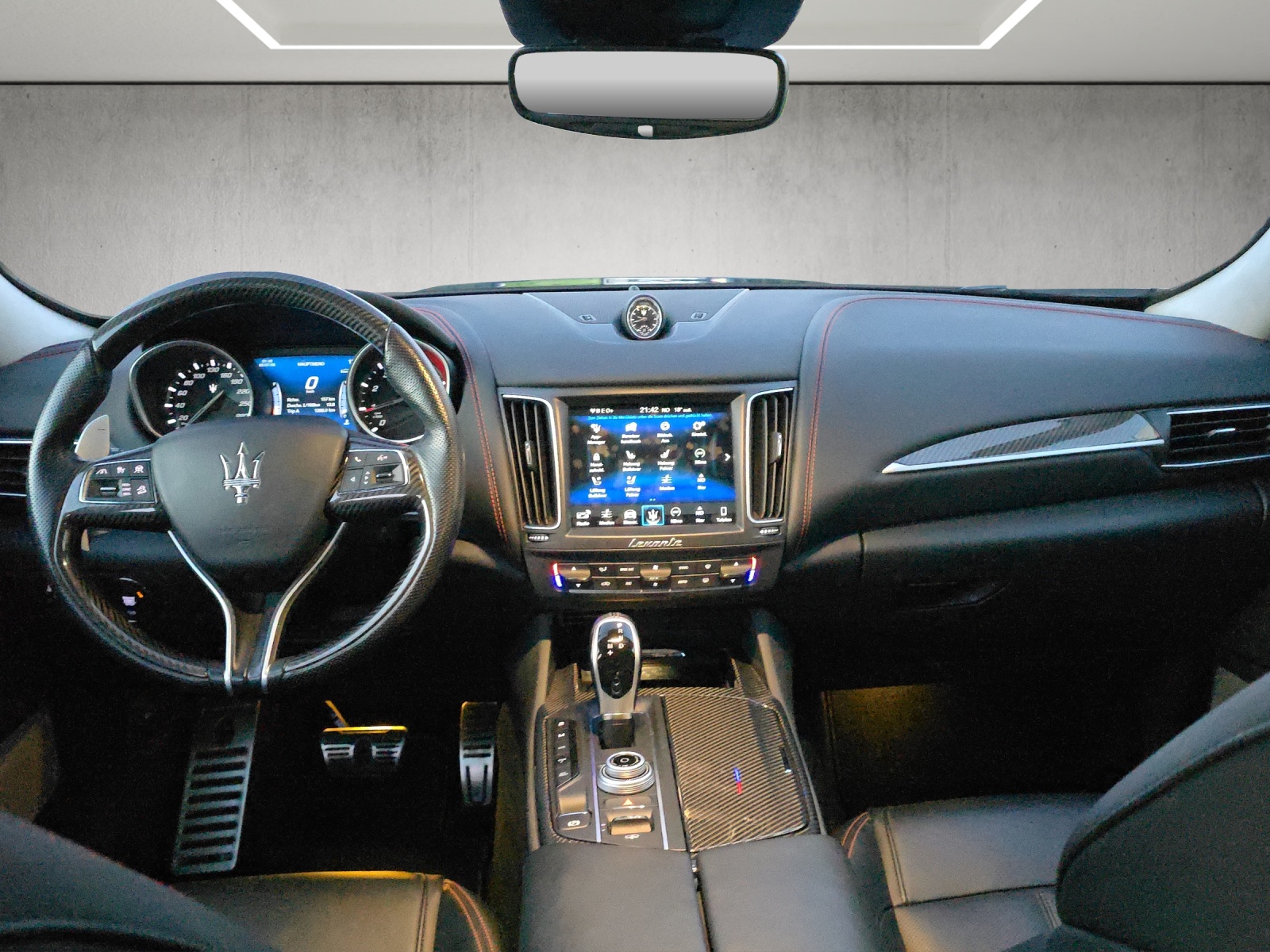 MASERATI Levante S 3.0 V6 GranLusso Automatica-image-8