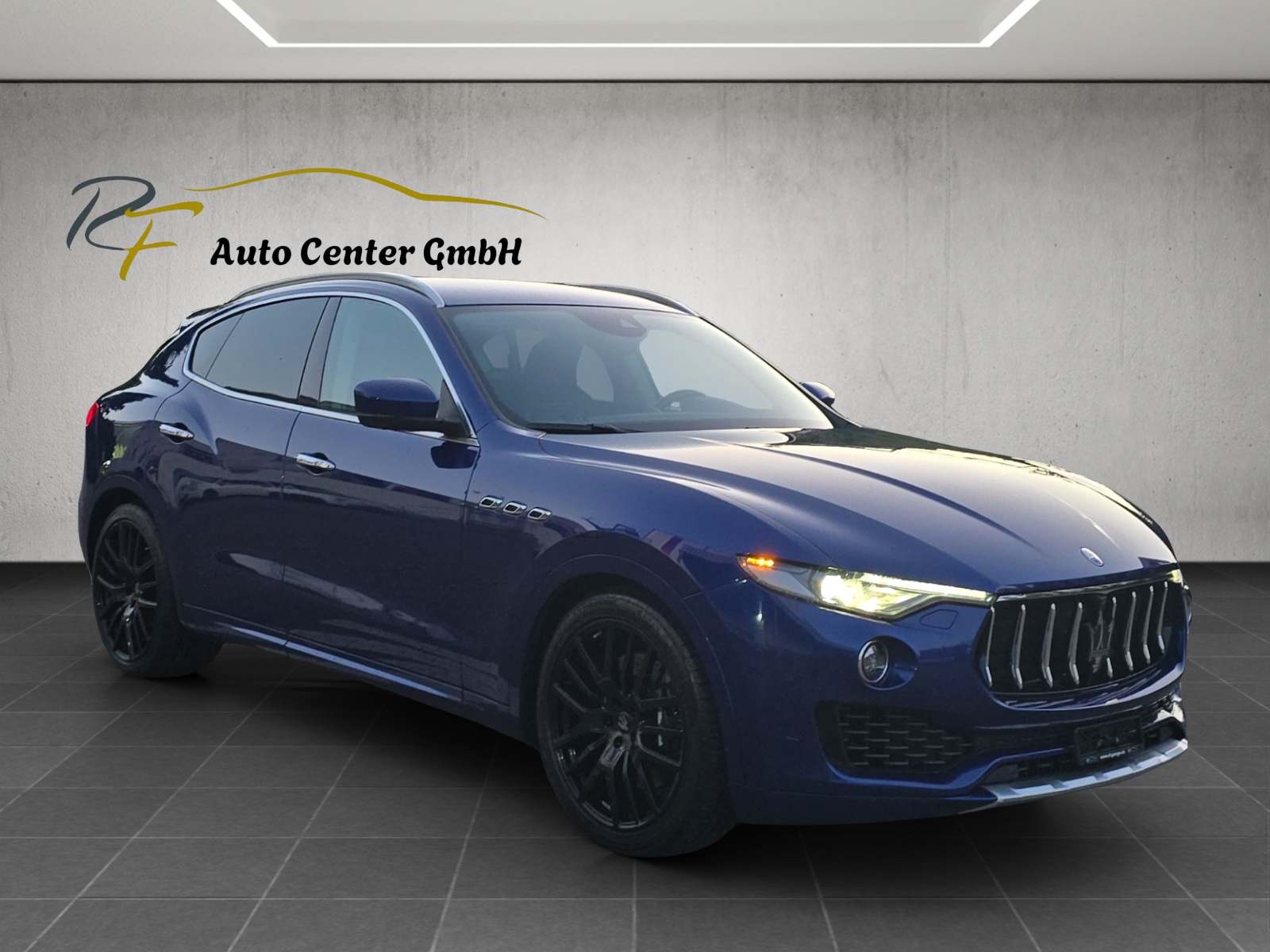 MASERATI Levante S 3.0 V6 GranLusso Automatica-image-2