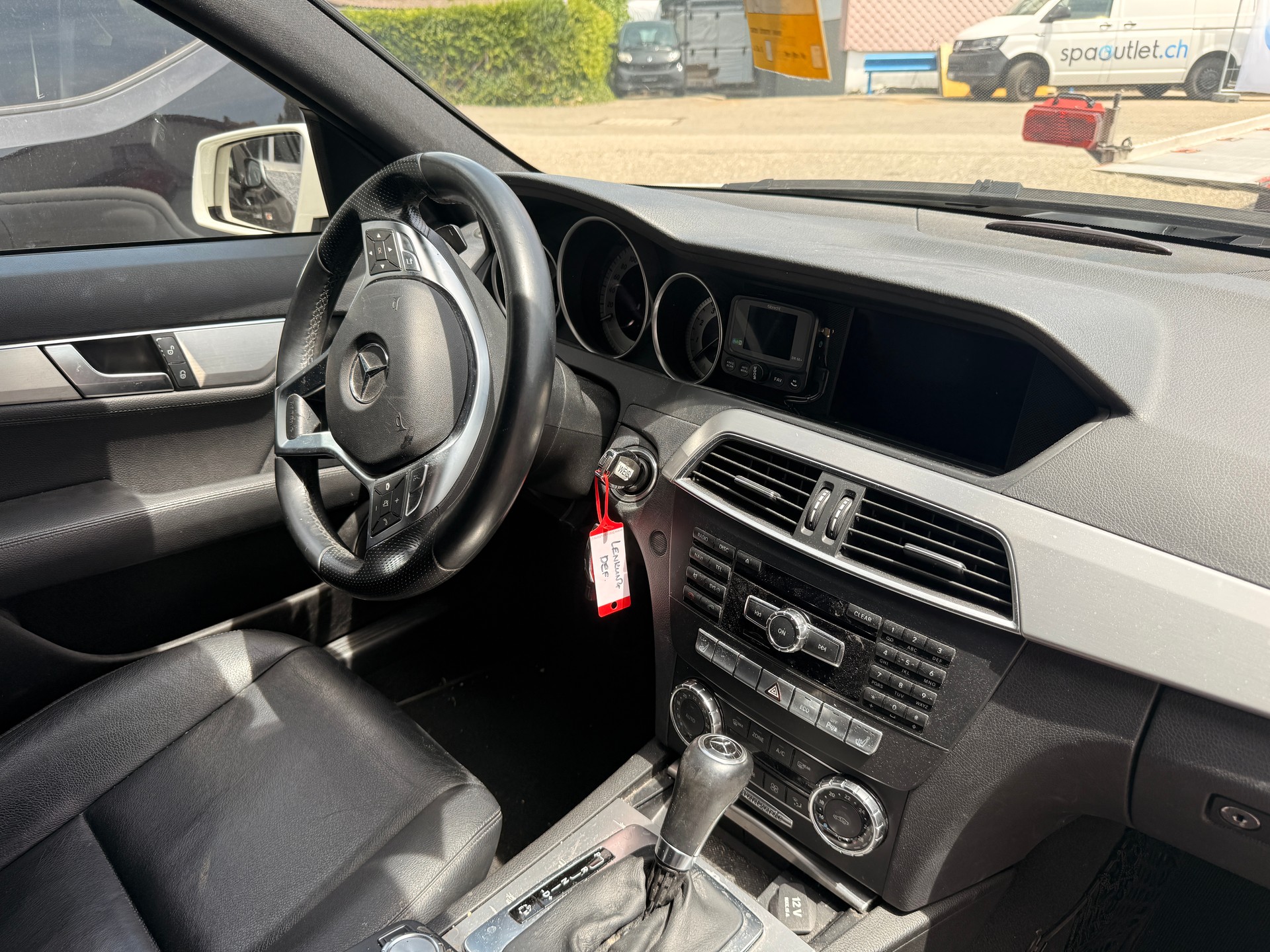 MERCEDES-BENZ C 250 CDI BlueEff. Avantgarde 4Matic 7G-Tronic-image-9