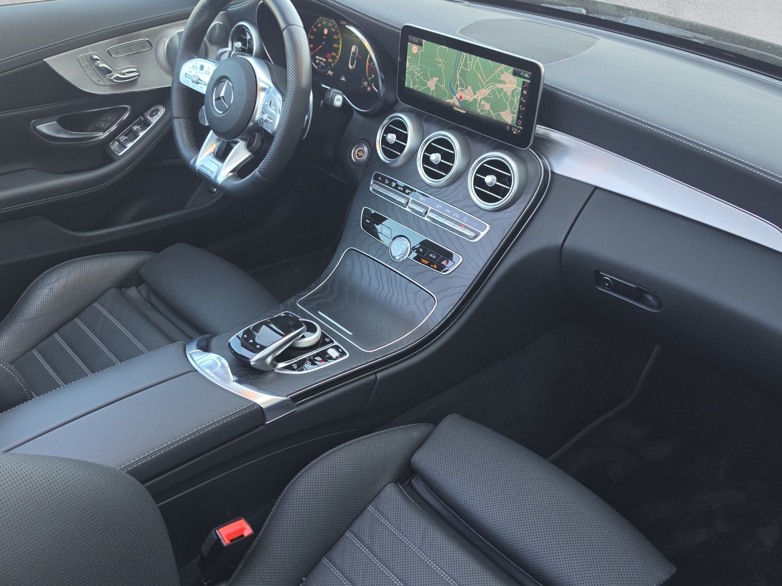 MERCEDES-BENZ C 43 Cabriolet AMG Premium + 4Matic 9G-Tronic-image-9