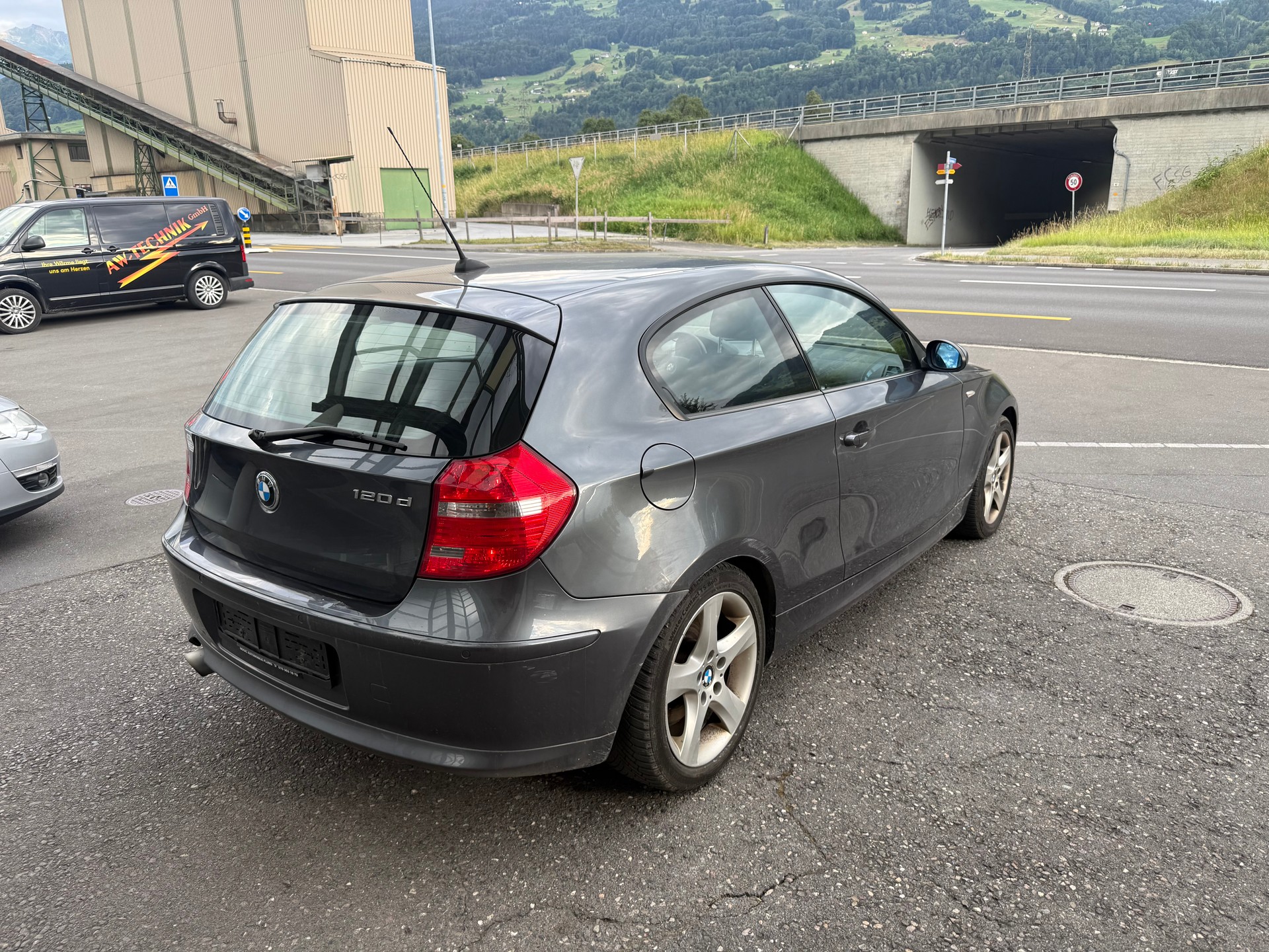 BMW 120d-image-14
