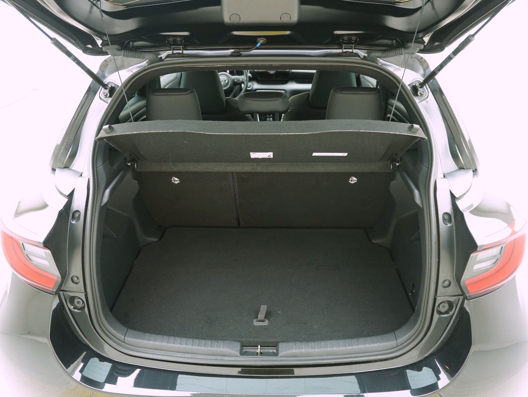 TOYOTA Yaris 1.5 VVT-iE Move-image-11
