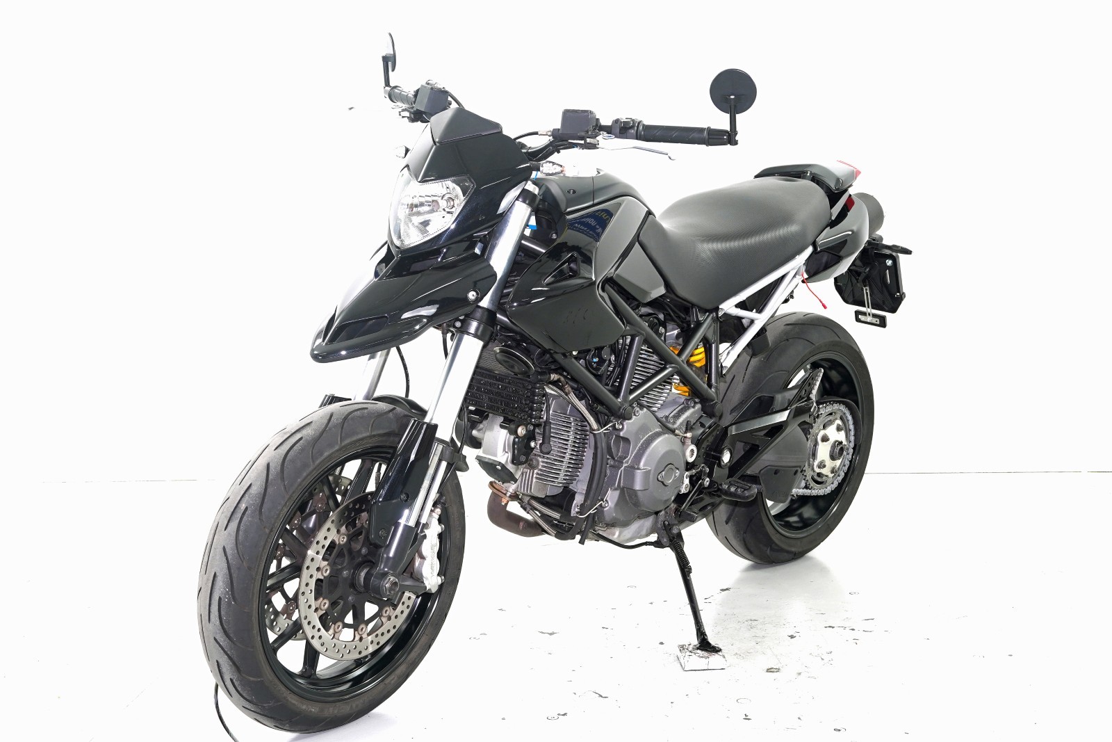 DUCATI Hypermotard 796-showroom-element-2