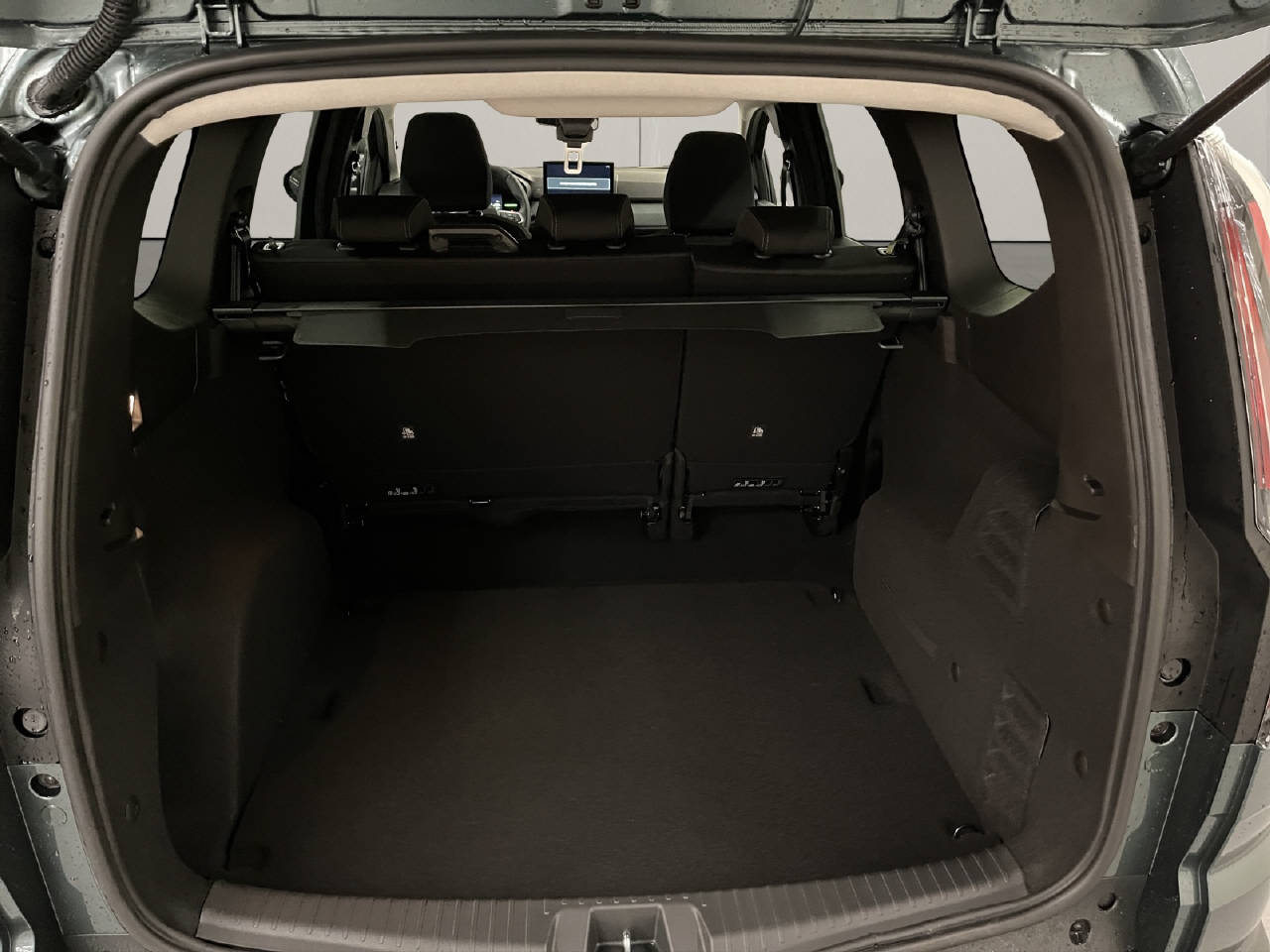 DACIA Jogger 1.8 Hybrid Extreme-image-12