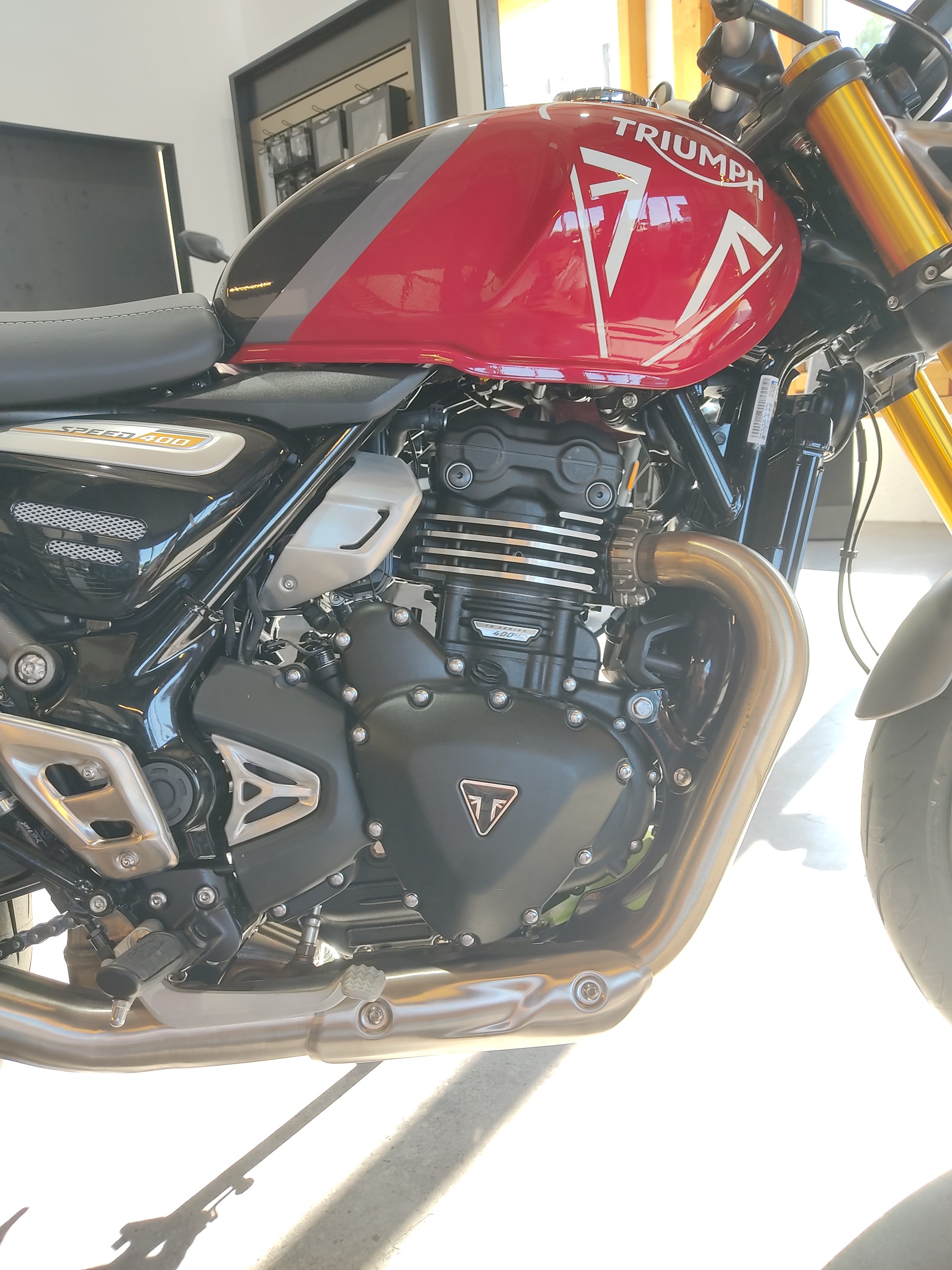 TRIUMPH Speed 400 XC-image-6