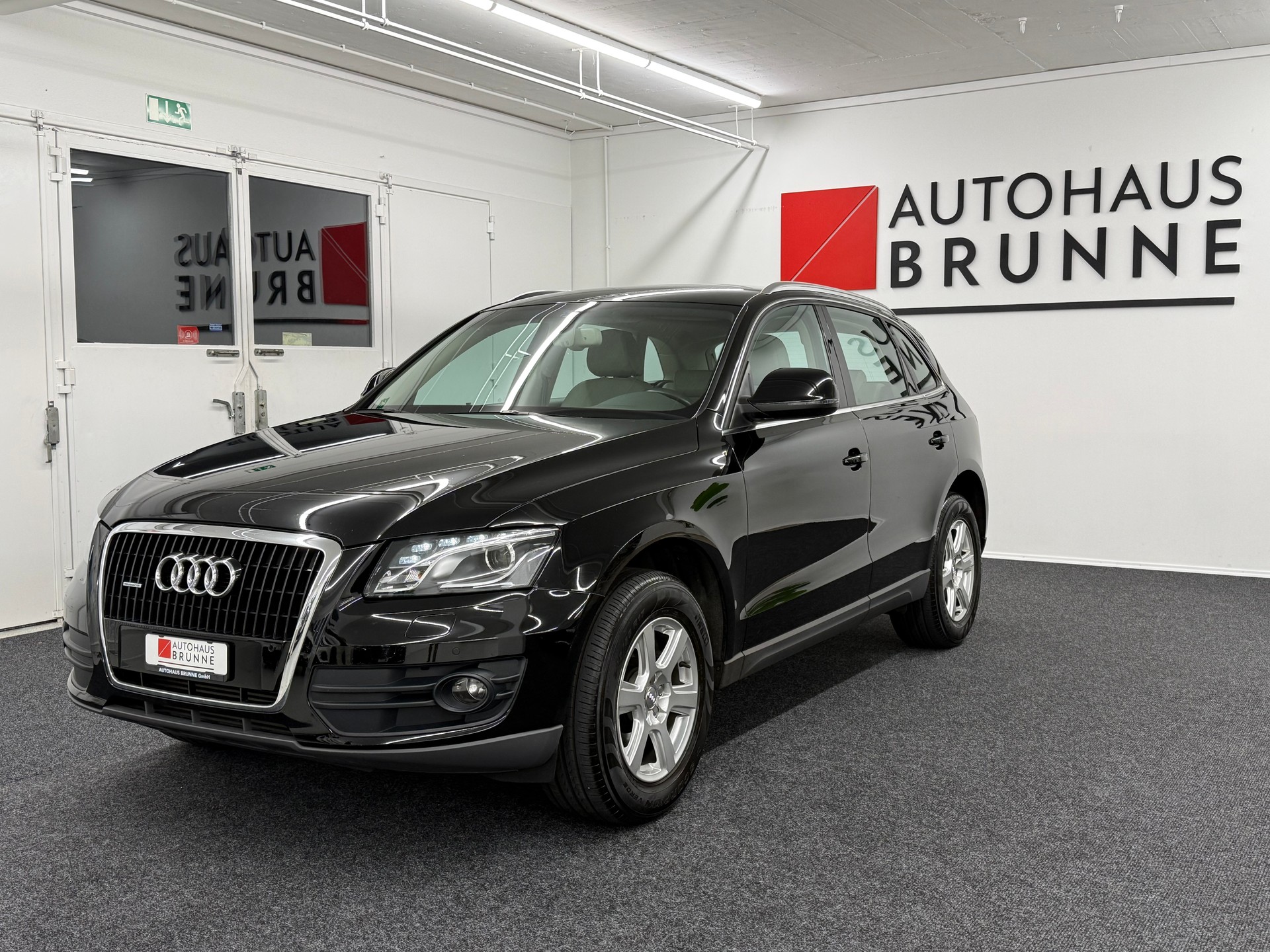AUDI Q5 3.0 TDI quattro S-tronic