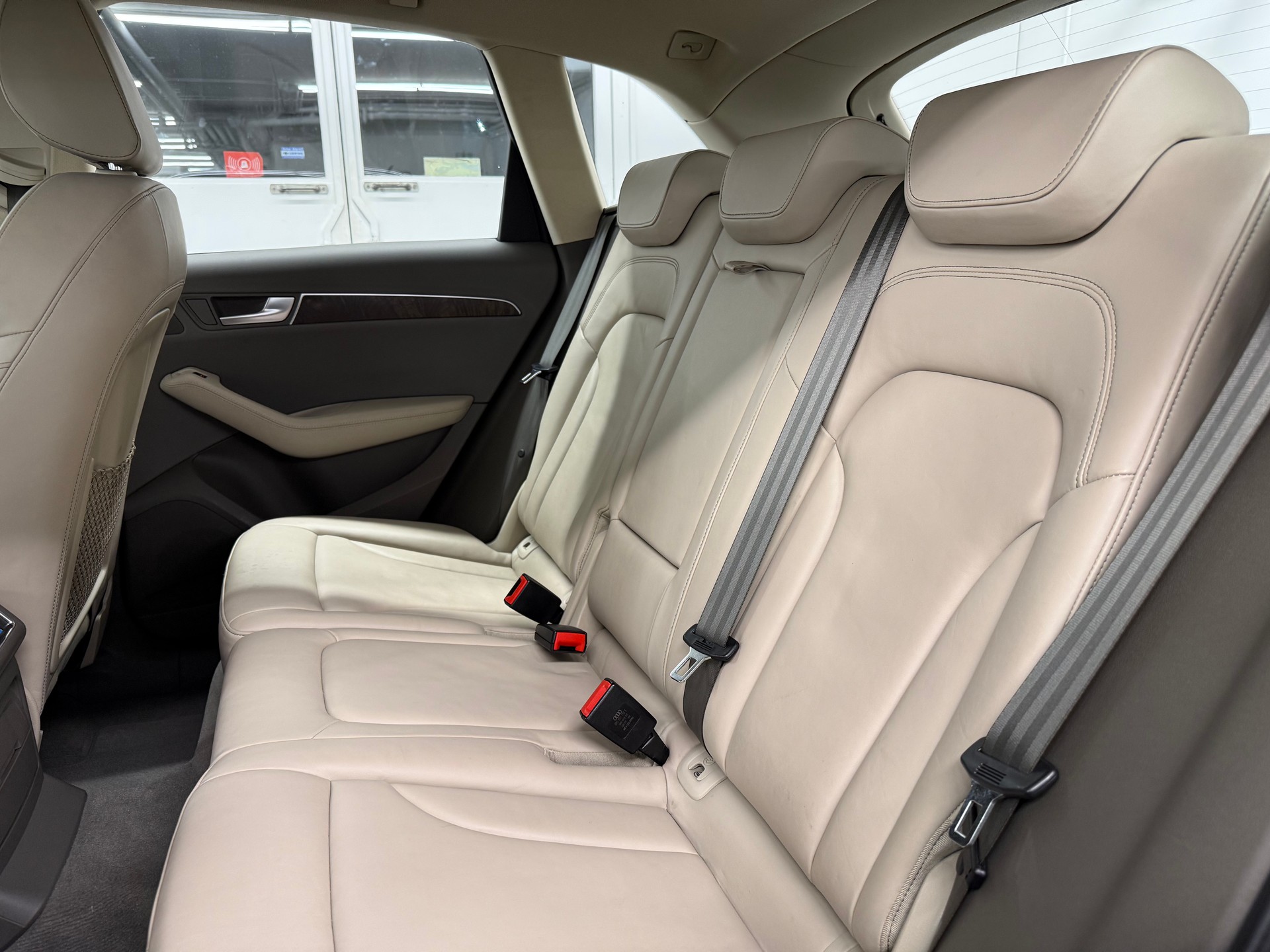 AUDI Q5 3.0 TDI quattro S-tronic-image-20