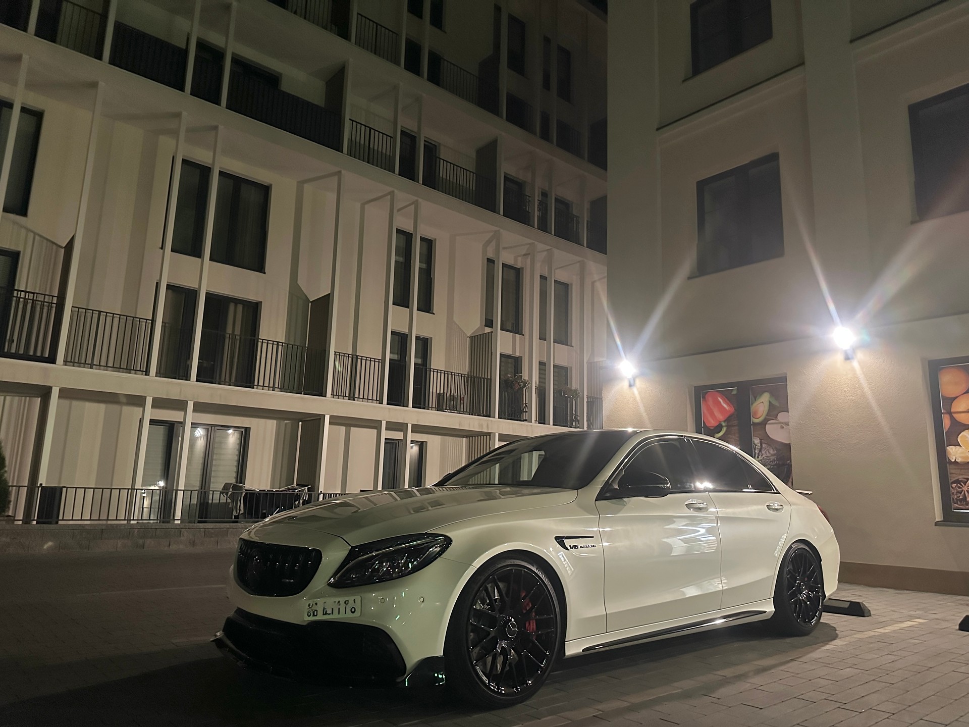 MERCEDES-BENZ C 63 S AMG-image-0
