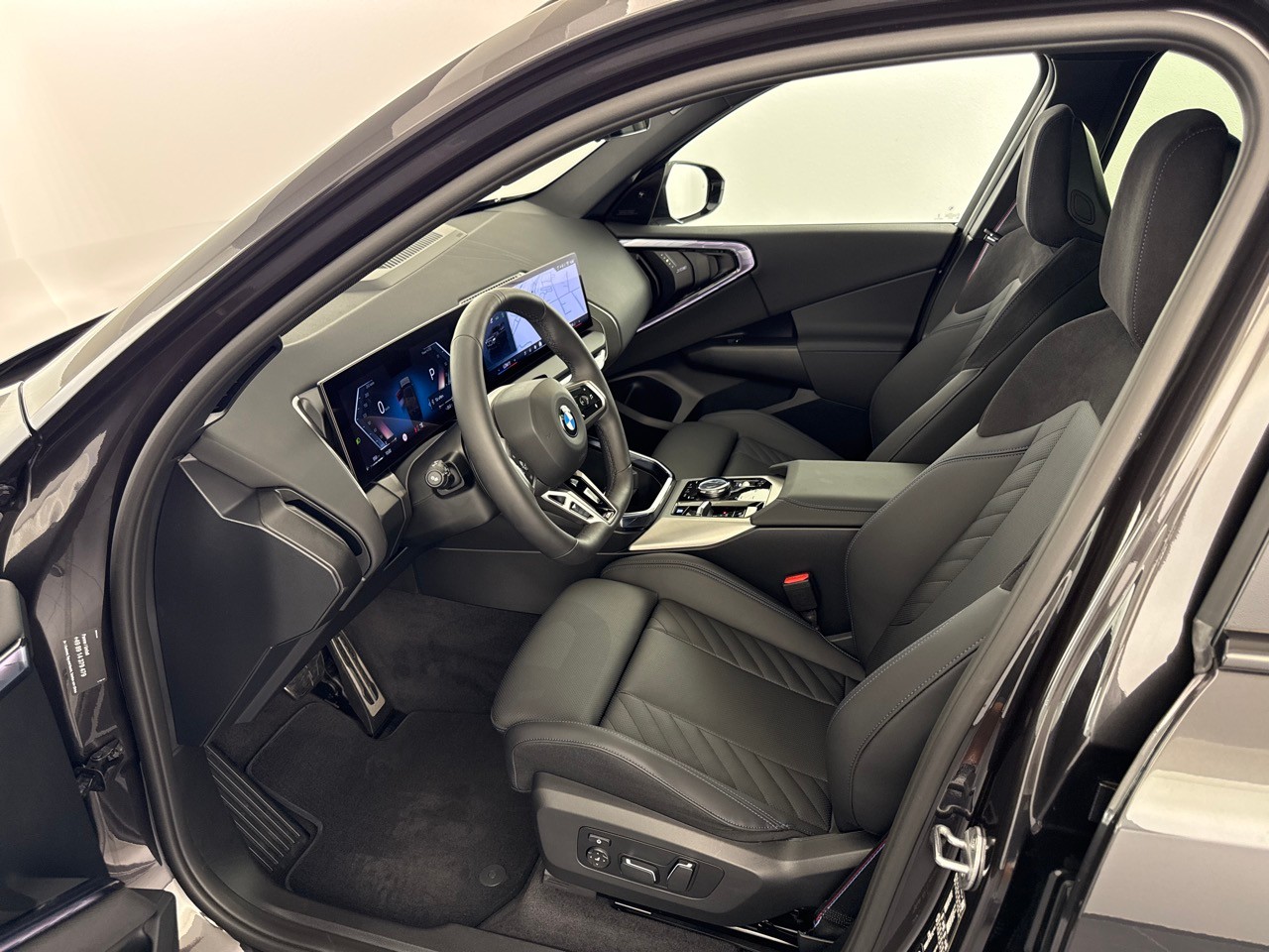 BMW X3 xDrive 48V 40d M Sport ''inkl. AHK & Standheizung''-image-4