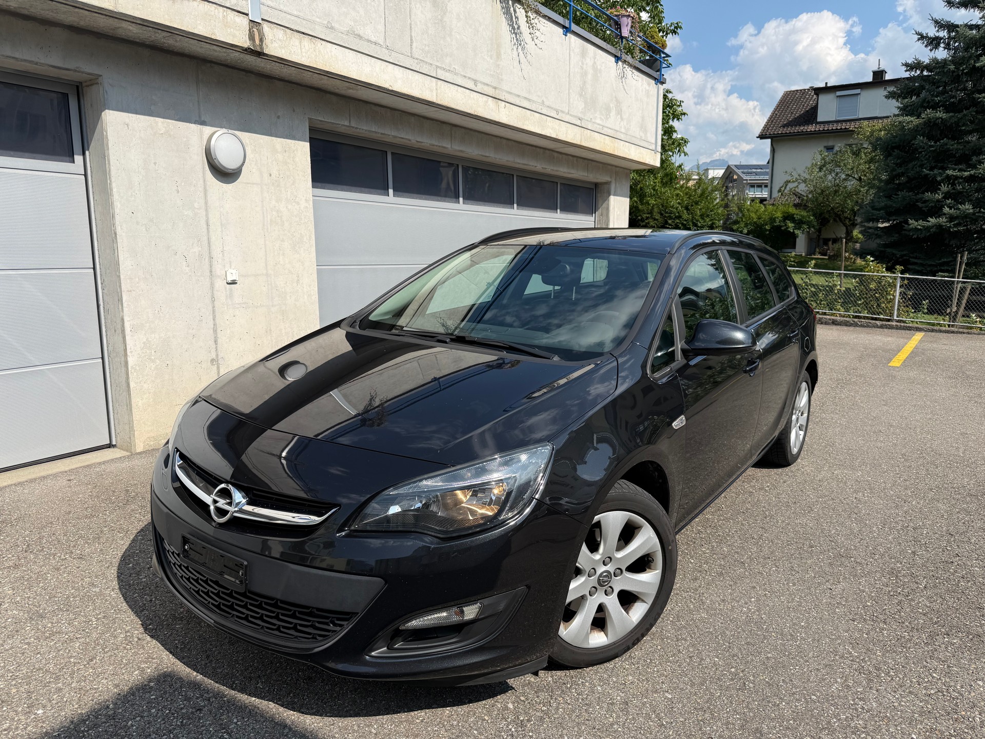 OPEL Astra SportsTourer 1.6 CDTi ecoFLEX Drive-image-0