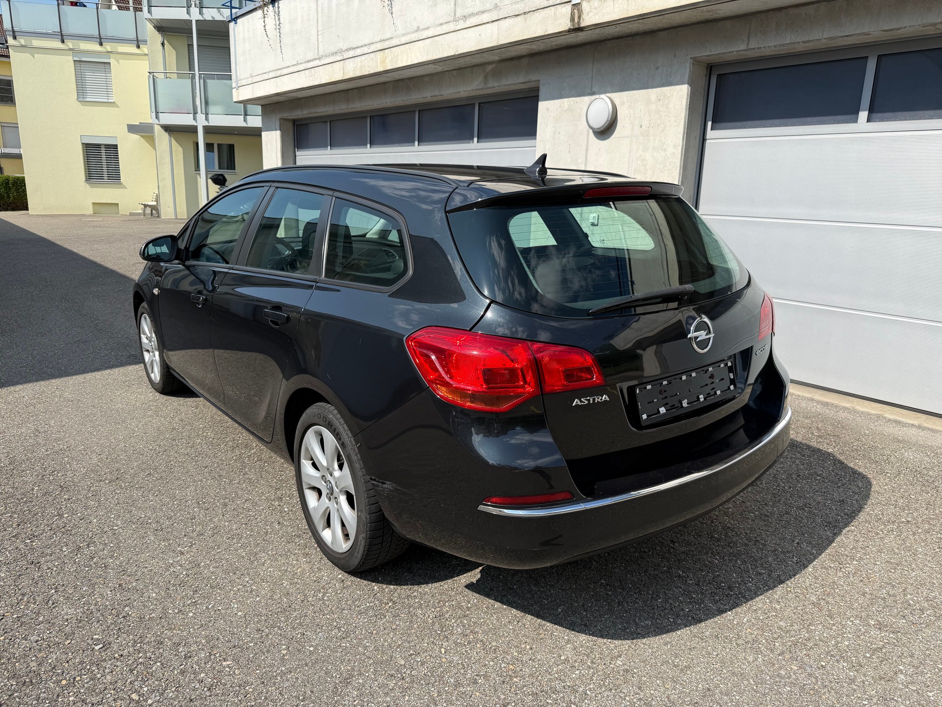 OPEL Astra SportsTourer 1.6 CDTi ecoFLEX Drive-image-5