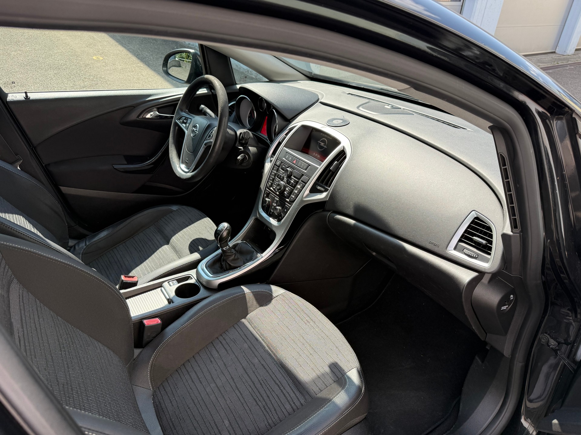 OPEL Astra SportsTourer 1.6 CDTi ecoFLEX Drive-image-10
