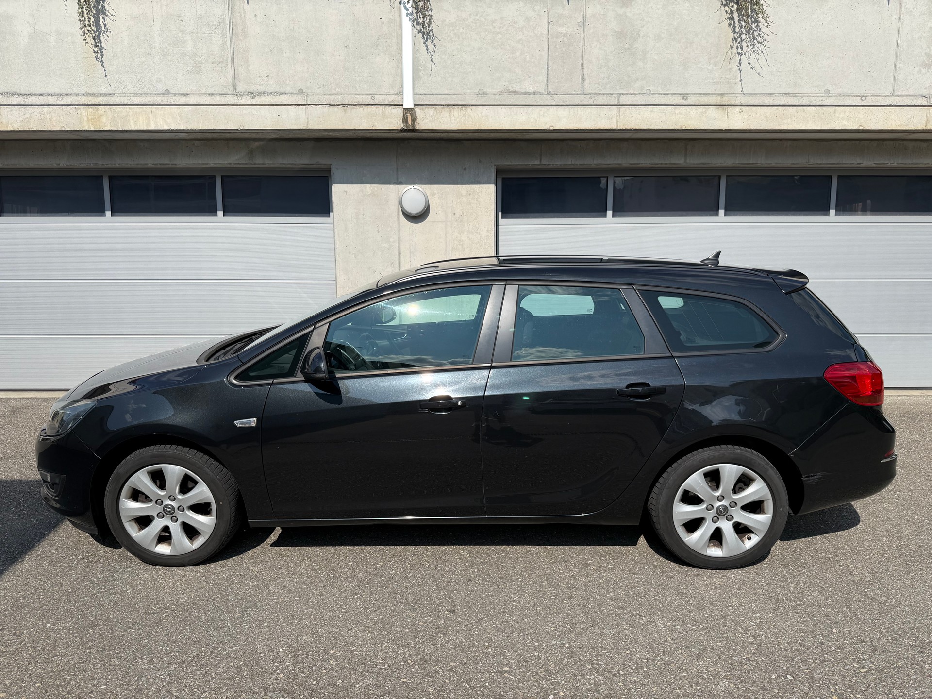 OPEL Astra SportsTourer 1.6 CDTi ecoFLEX Drive-image-6
