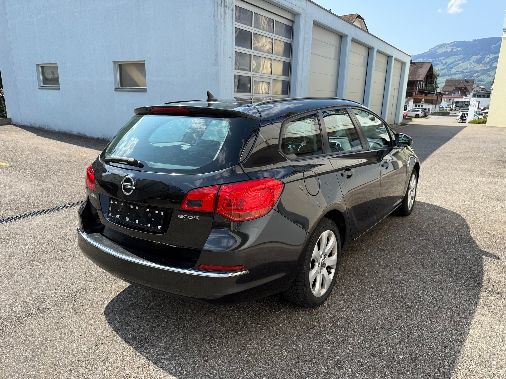 OPEL Astra SportsTourer 1.6 CDTi ecoFLEX Drive-image-3