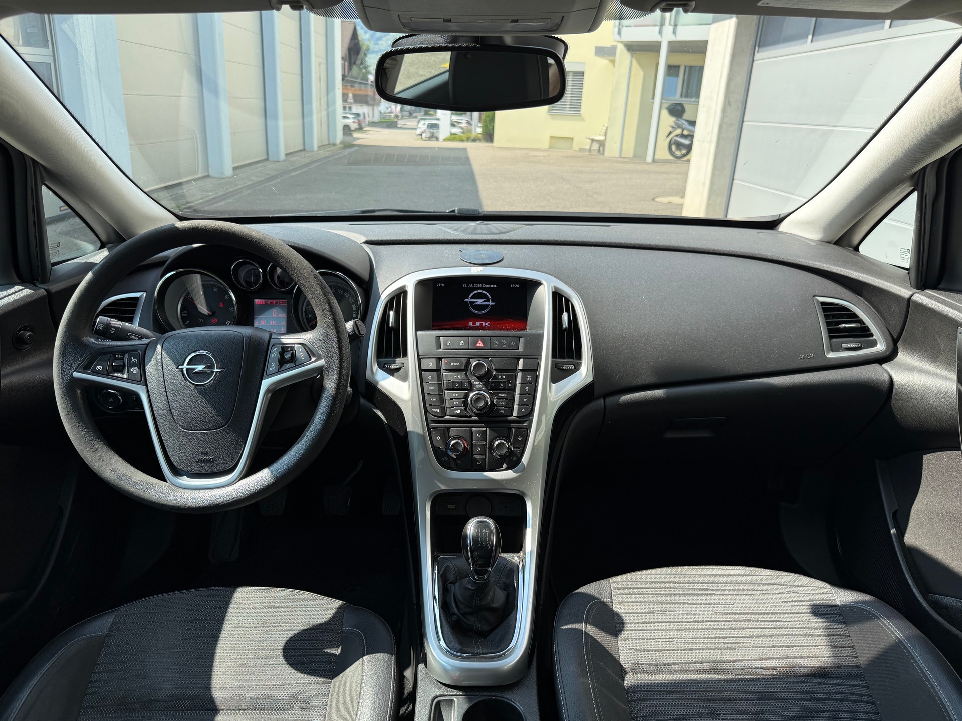 OPEL Astra SportsTourer 1.6 CDTi ecoFLEX Drive-image-17