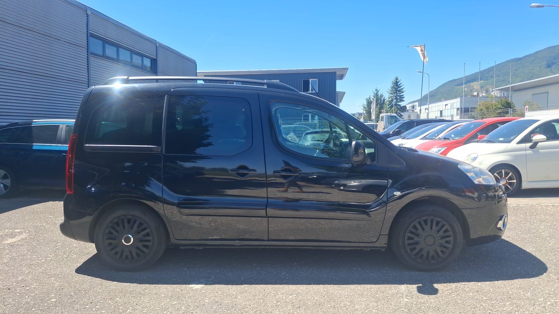 PEUGEOT Partner 1.6 HDI Outdoor-image-3